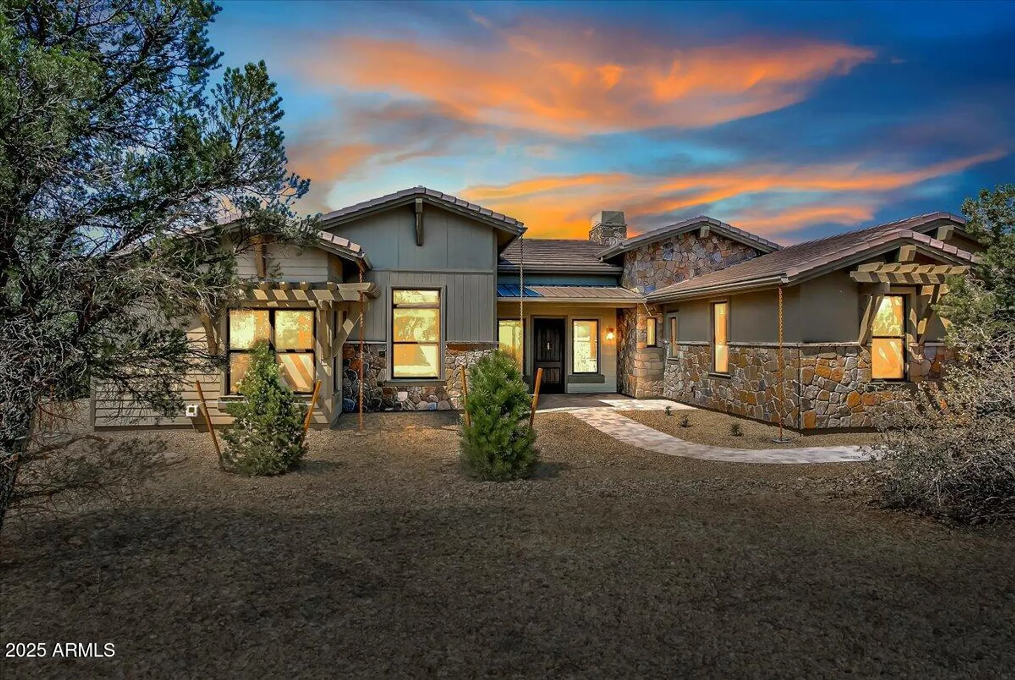Property Slideshow image 6 of 44 | 14440 n sandia ln, Prescott, AZ, 86305