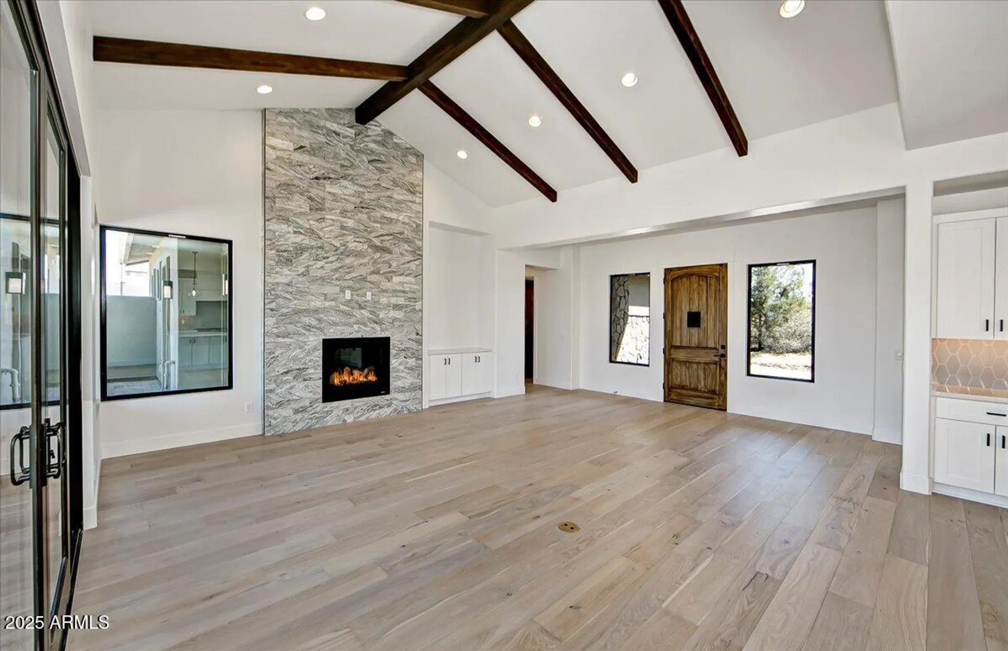 Property Slideshow image 12 of 44 | 14440 n sandia ln, Prescott, AZ, 86305