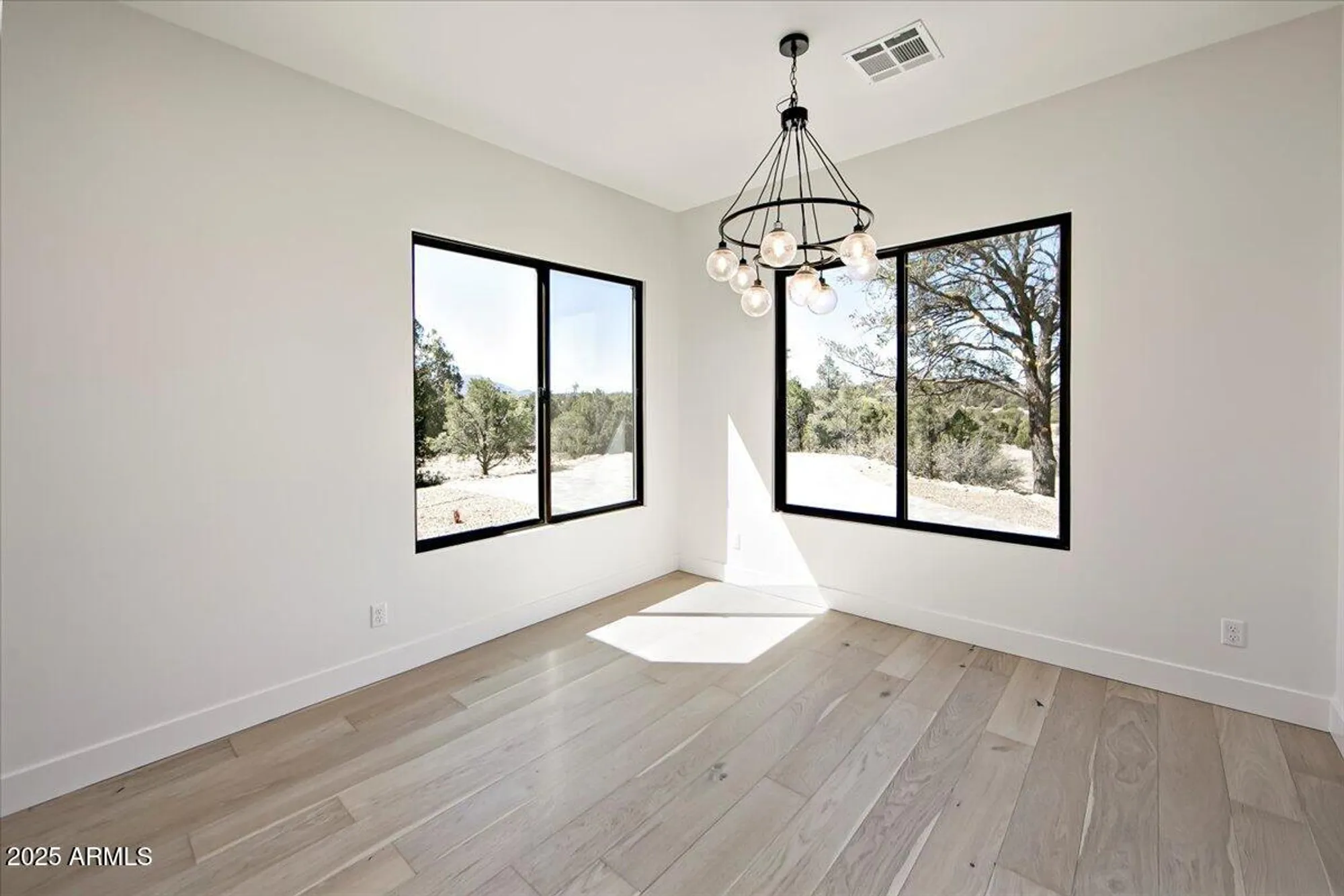 Property Slideshow image 20 of 44 | 14440 n sandia ln, Prescott, AZ, 86305