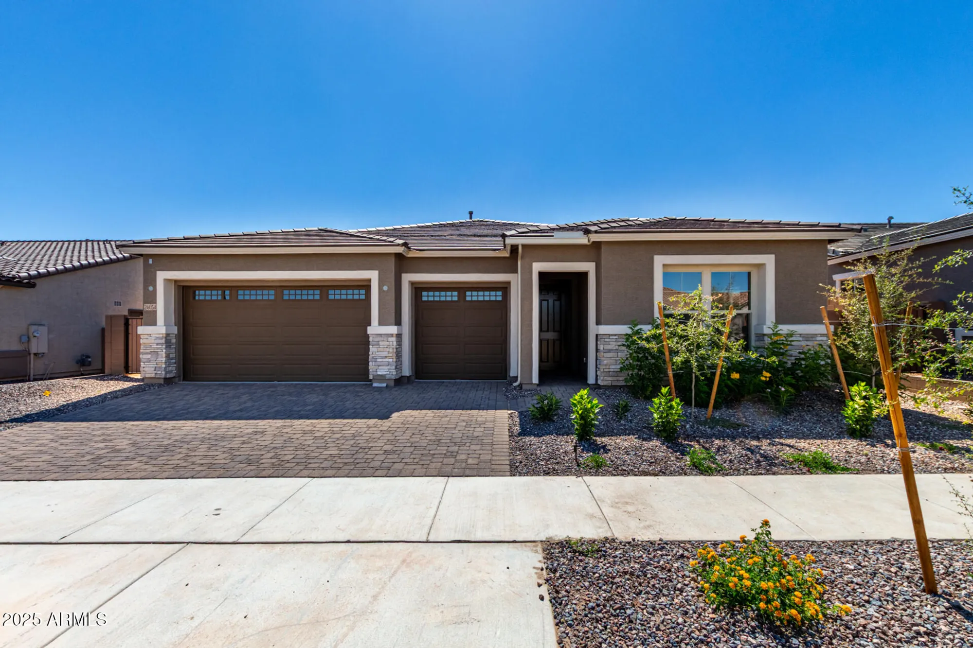 Property Slideshow image 31 of 46 | 24054 n 171st dr, Surprise, AZ, 85387