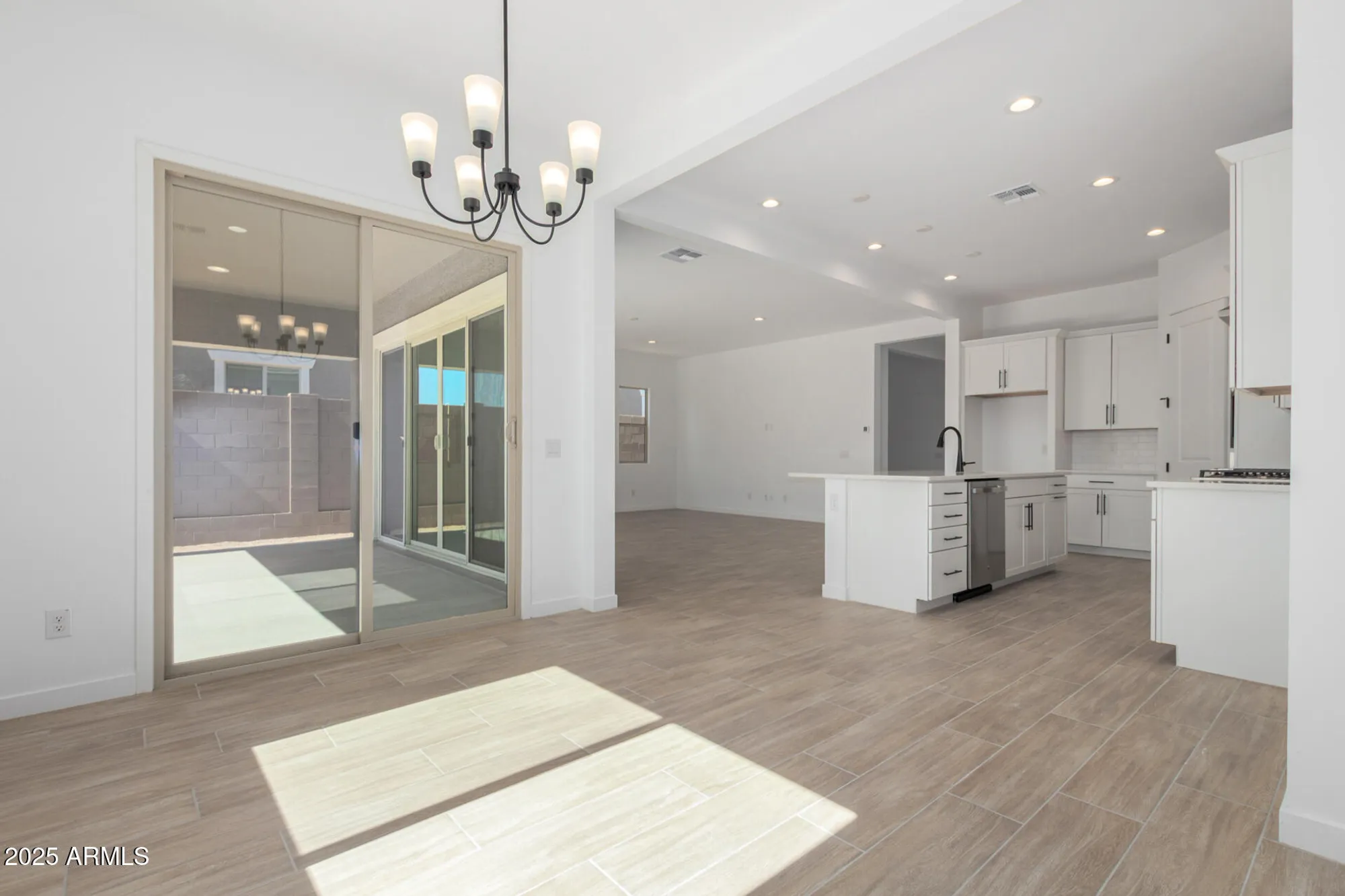 Property Slideshow image 5 of 46 | 24054 n 171st dr, Surprise, AZ, 85387