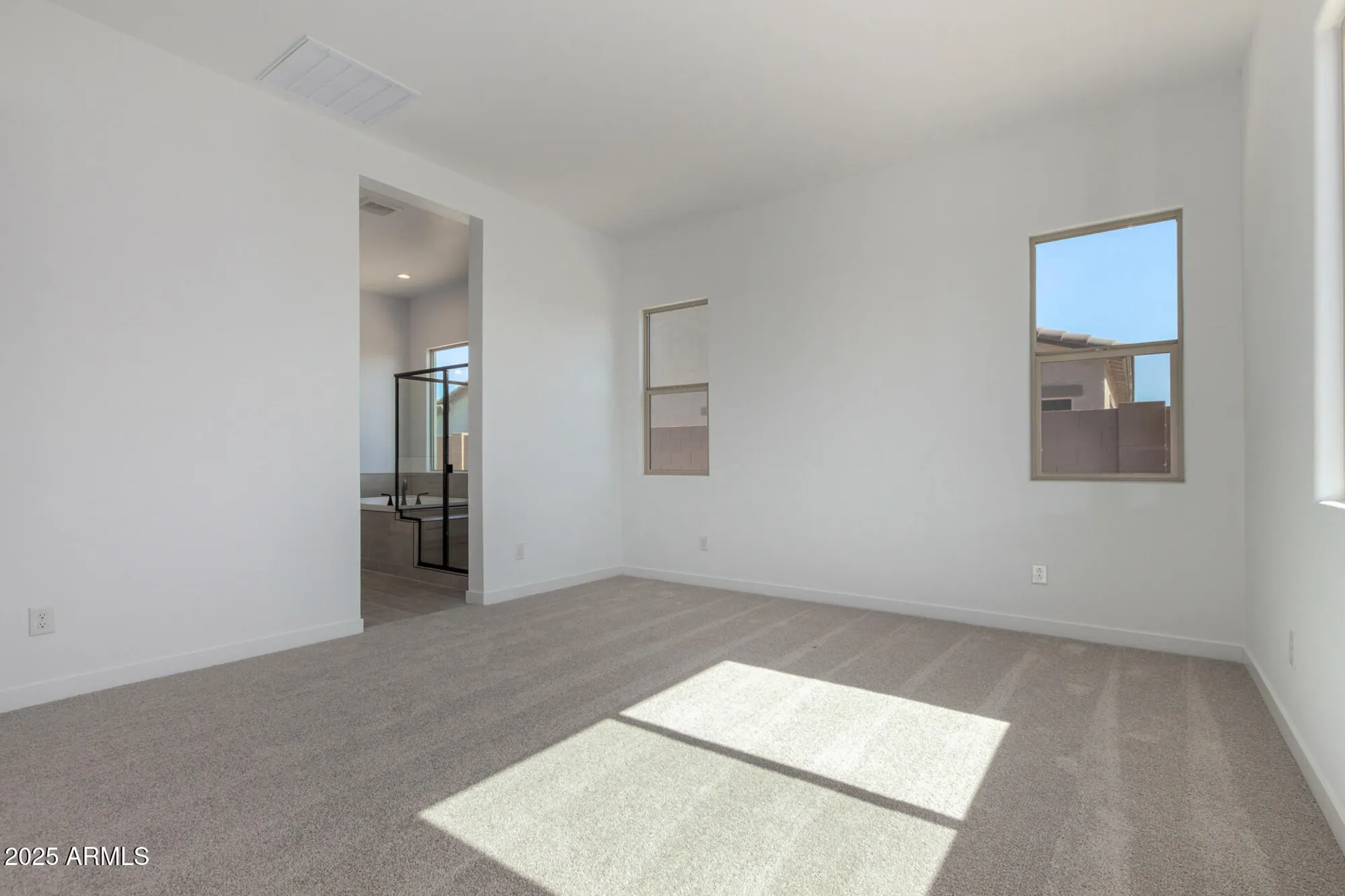 Property Slideshow image 12 of 46 | 24054 n 171st dr, Surprise, AZ, 85387