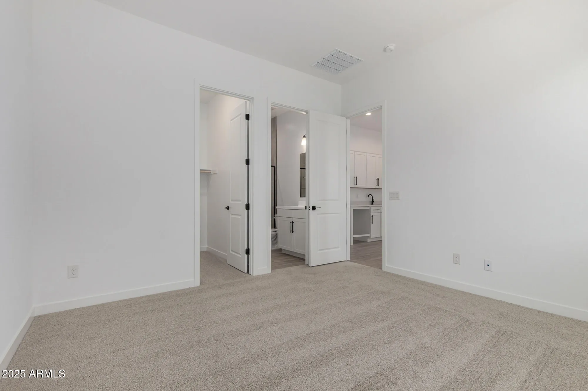 Property Slideshow image 17 of 46 | 24054 n 171st dr, Surprise, AZ, 85387