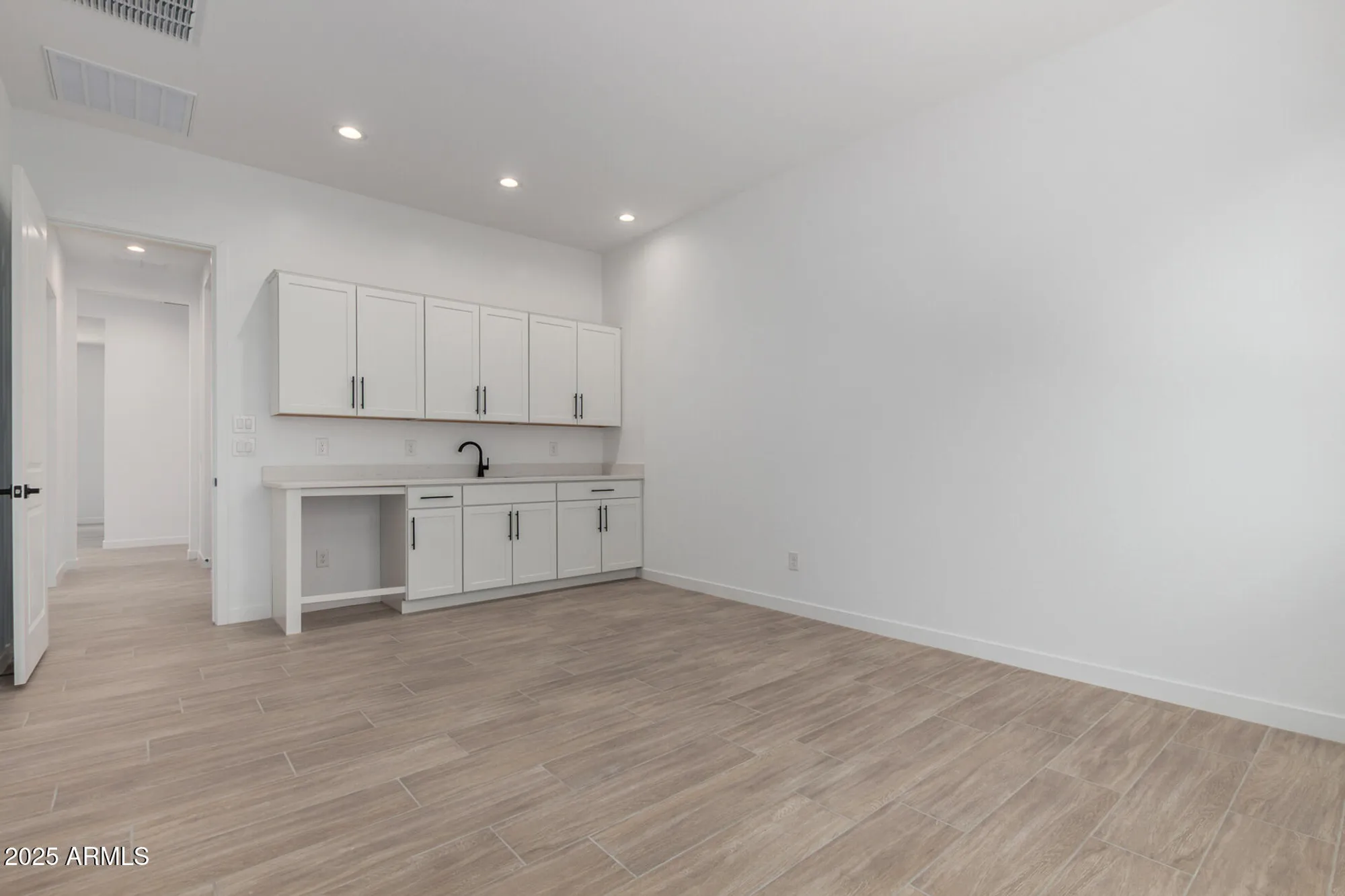 Property Slideshow image 30 of 46 | 24054 n 171st dr, Surprise, AZ, 85387