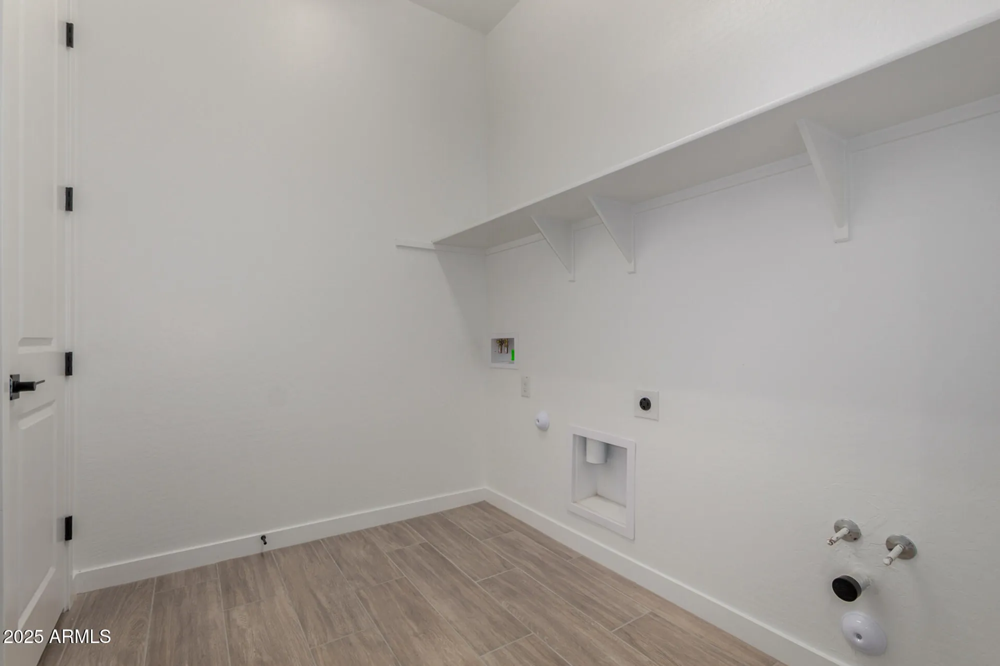 Property Slideshow image 33 of 46 | 24054 n 171st dr, Surprise, AZ, 85387