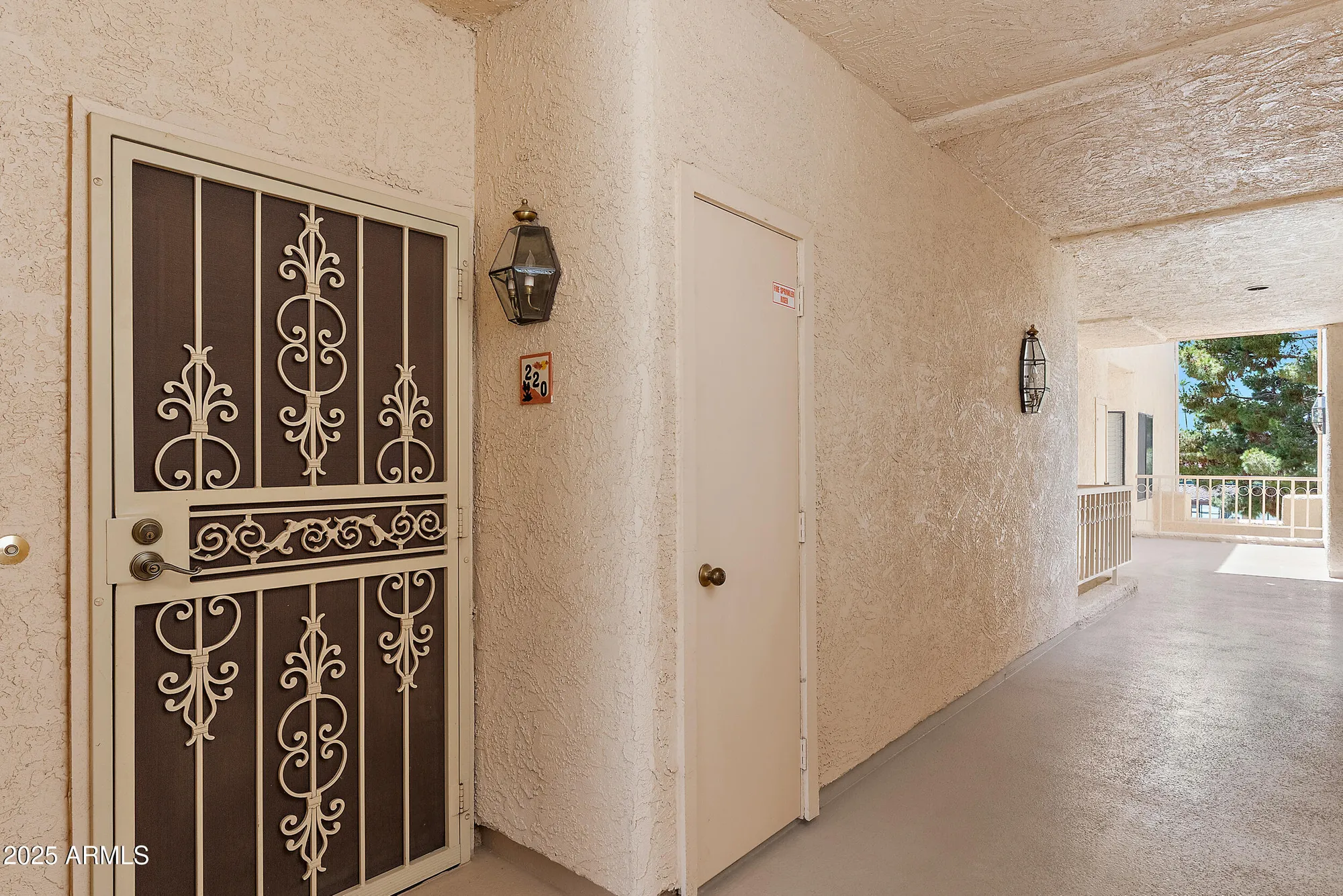 Property Slideshow image 20 of 26 | 19400 n westbrook pkwy unit 220, Peoria, AZ, 85382