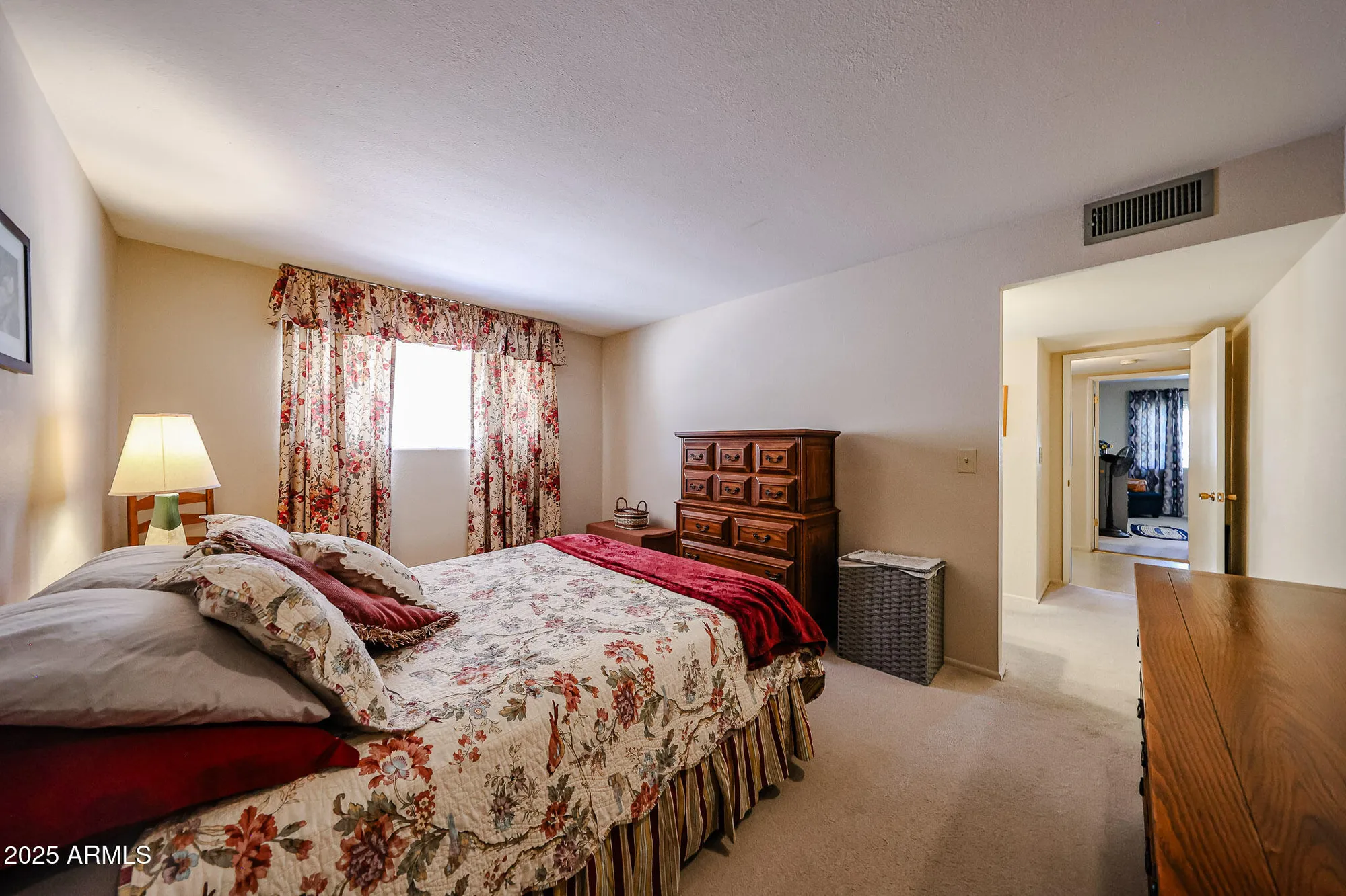 Property Slideshow image 18 of 44 | 14202 n purple sage ct, Sun City, AZ, 85351