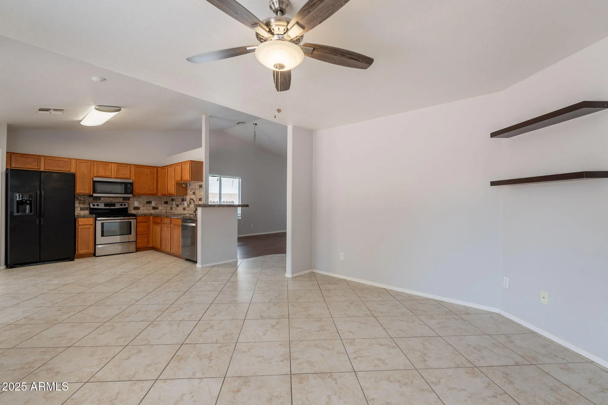 Property Slideshow image 9 of 36 | 14634 w marcus dr, Surprise, AZ, 85374