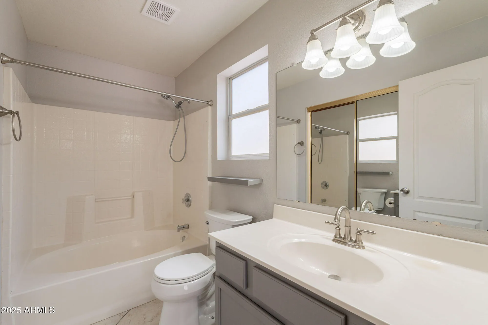 Property Slideshow image 20 of 36 | 14634 w marcus dr, Surprise, AZ, 85374