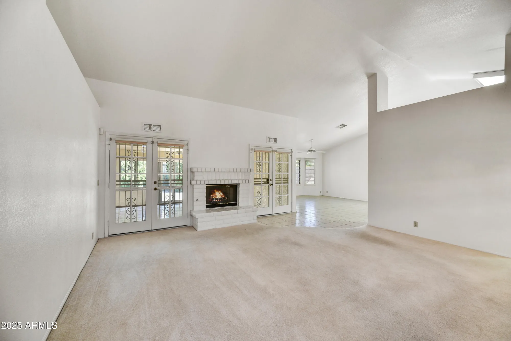 Property Slideshow image 6 of 31 | 9130 w utopia rd, Peoria, AZ, 85382