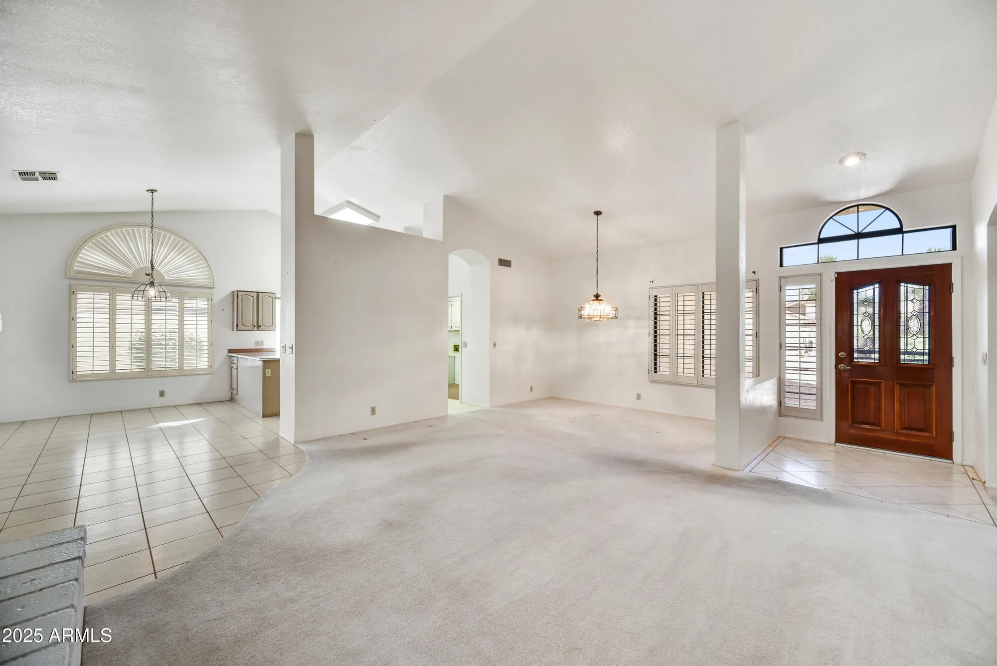 Property Slideshow image 7 of 31 | 9130 w utopia rd, Peoria, AZ, 85382