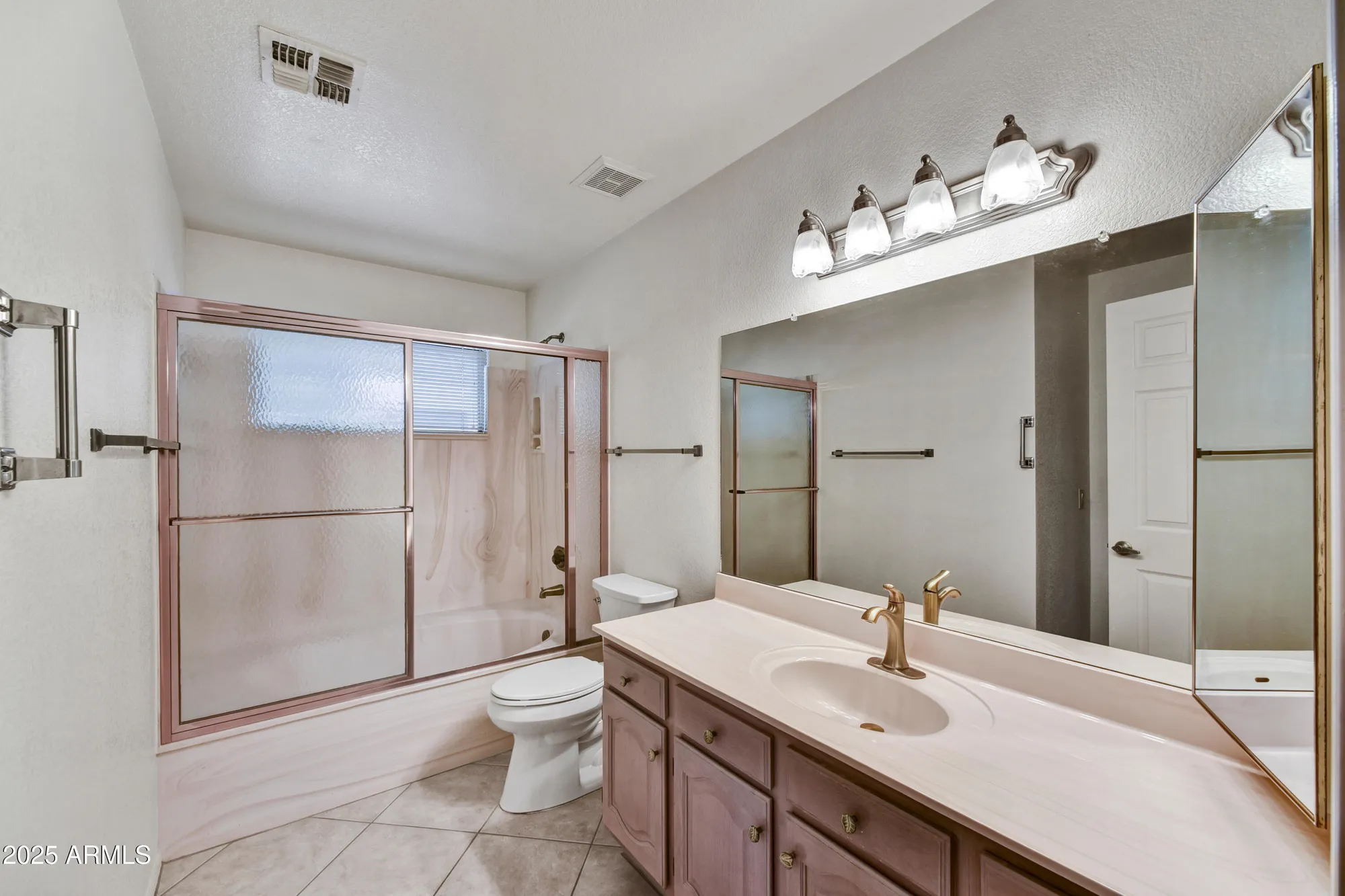 Property Slideshow image 23 of 31 | 9130 w utopia rd, Peoria, AZ, 85382