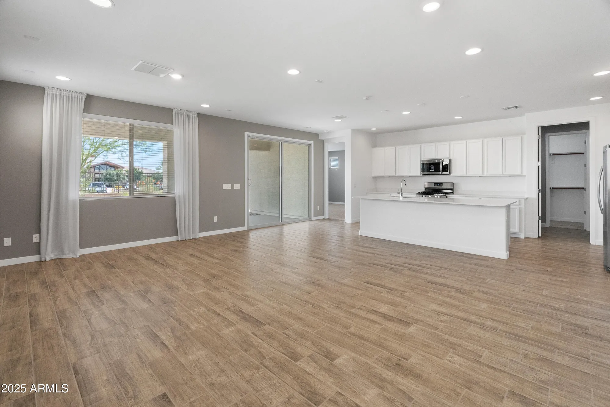 Property Slideshow image 28 of 58 | 17383 w chama dr, Surprise, AZ, 85387