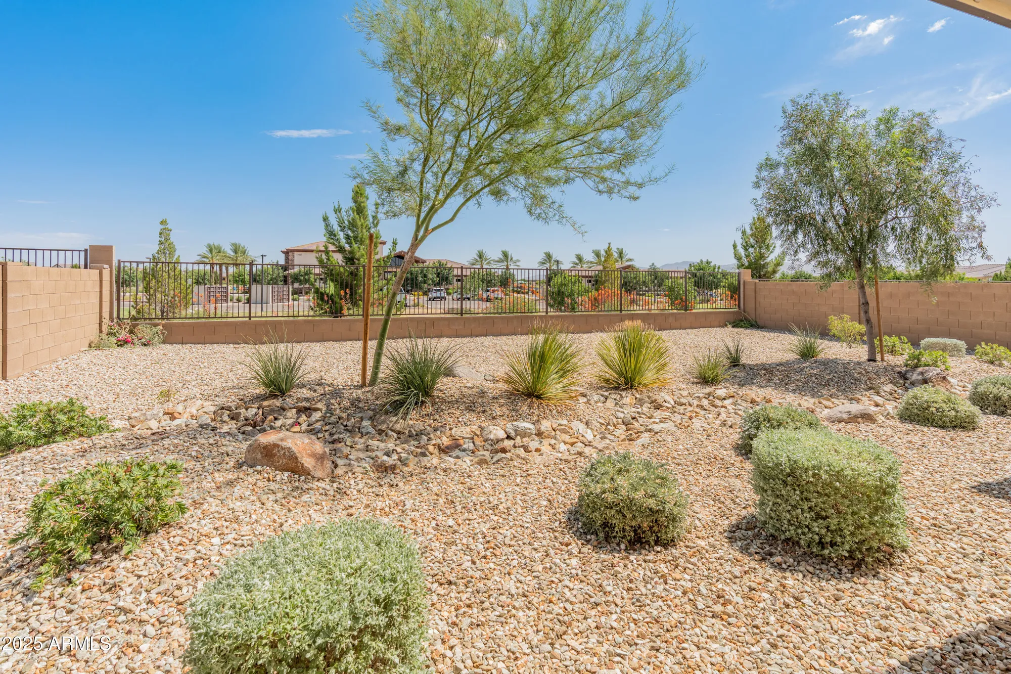Property Slideshow image 37 of 58 | 17383 w chama dr, Surprise, AZ, 85387
