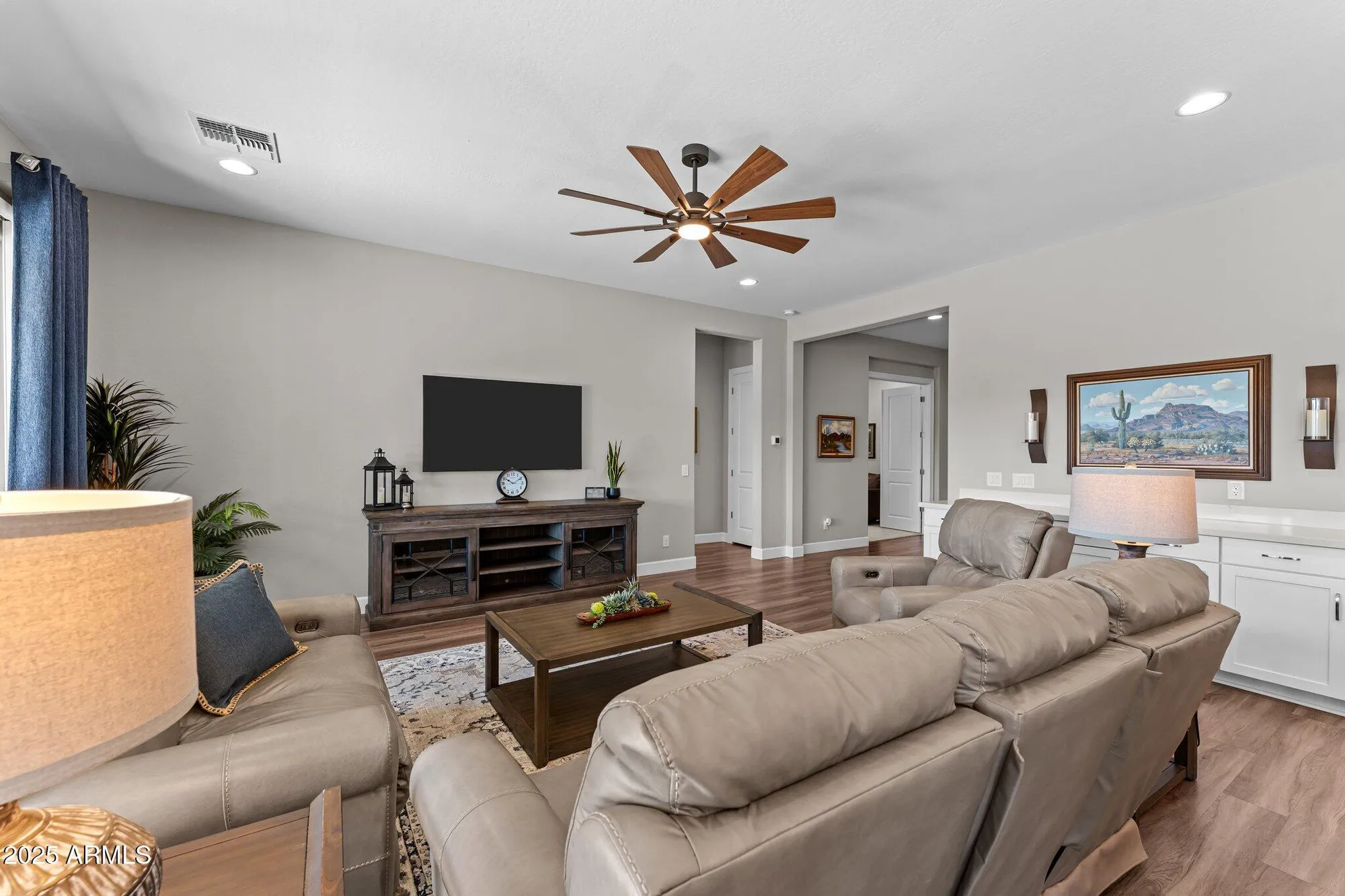 Property Slideshow image 8 of 57 | 4255 copperhead dr, Wickenburg, AZ, 85390