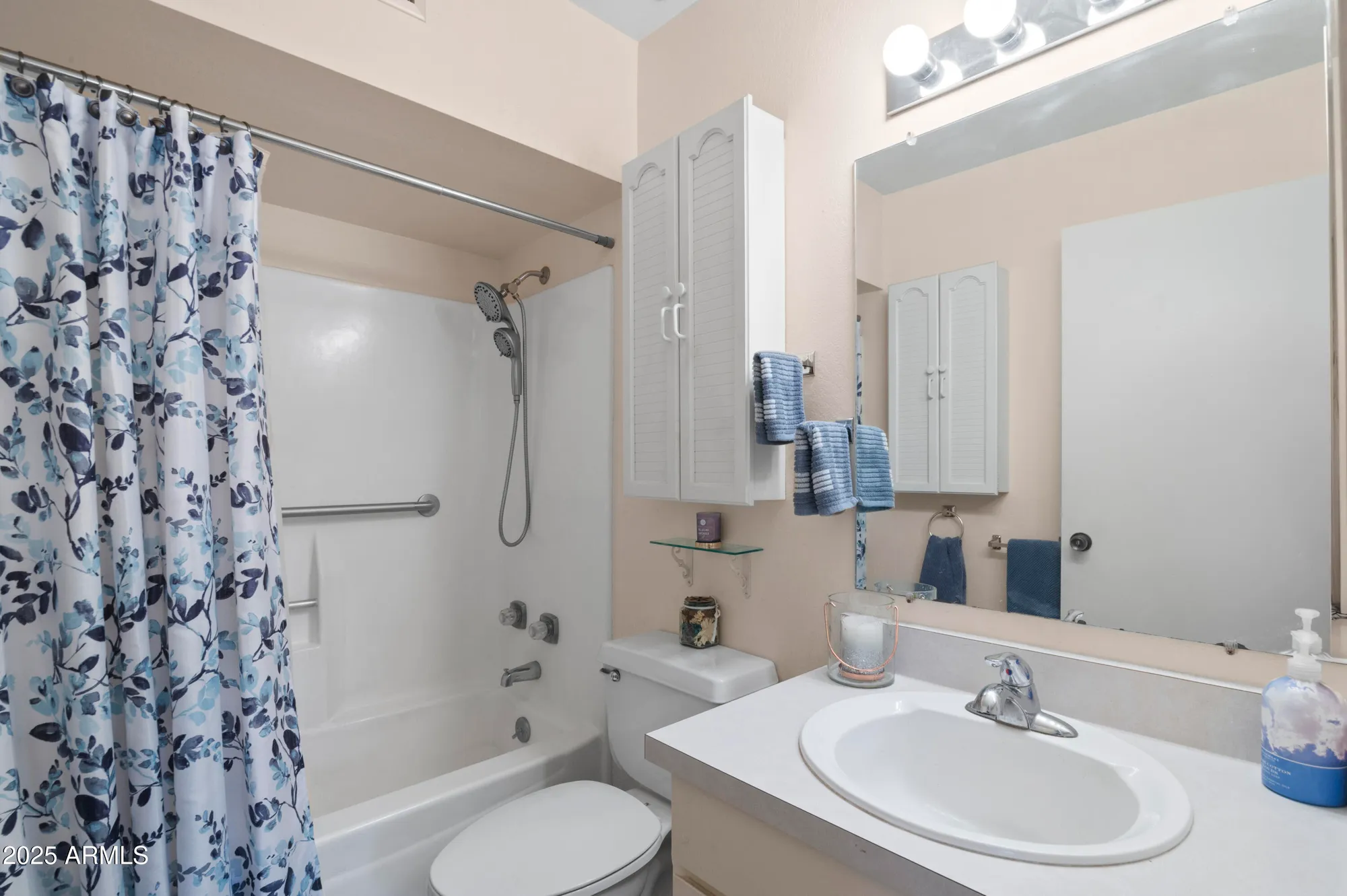 Property Slideshow image 14 of 20 | 100 w calle del ano, Green Valley, AZ, 85614