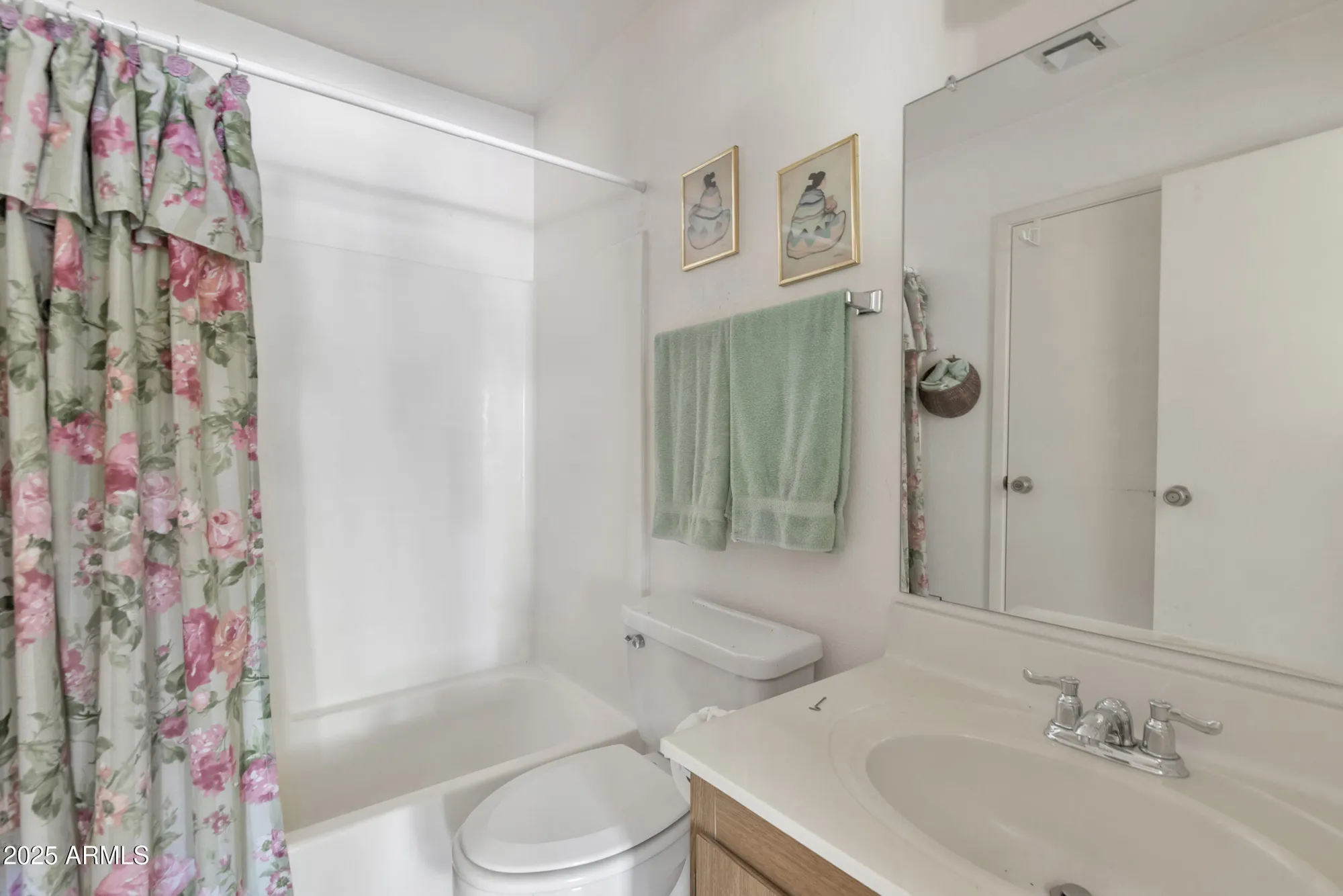 Property Slideshow image 16 of 45 | 14300 w bell rd 105, Surprise, AZ, 85374