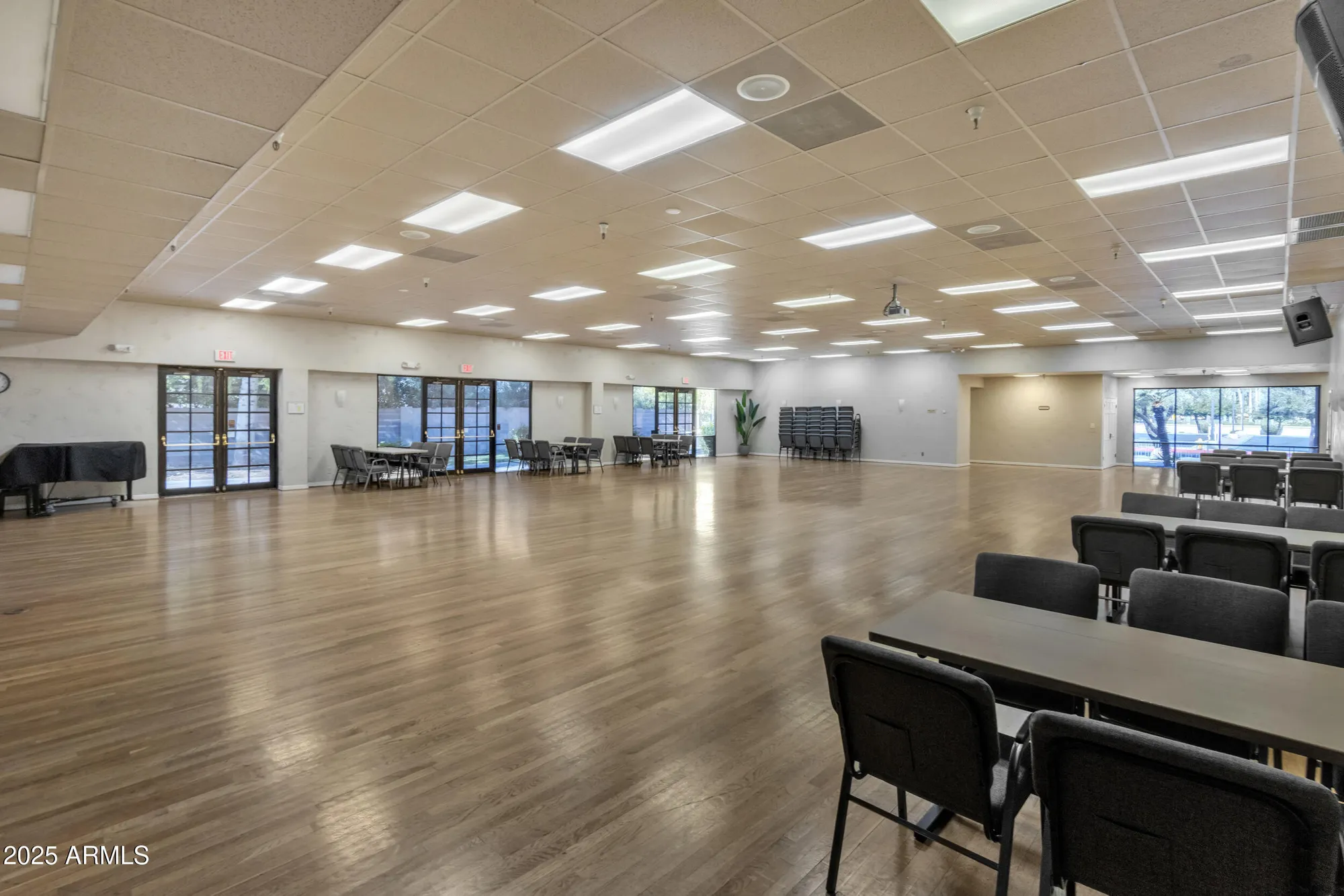 Property Slideshow image 26 of 45 | 14300 w bell rd 105, Surprise, AZ, 85374