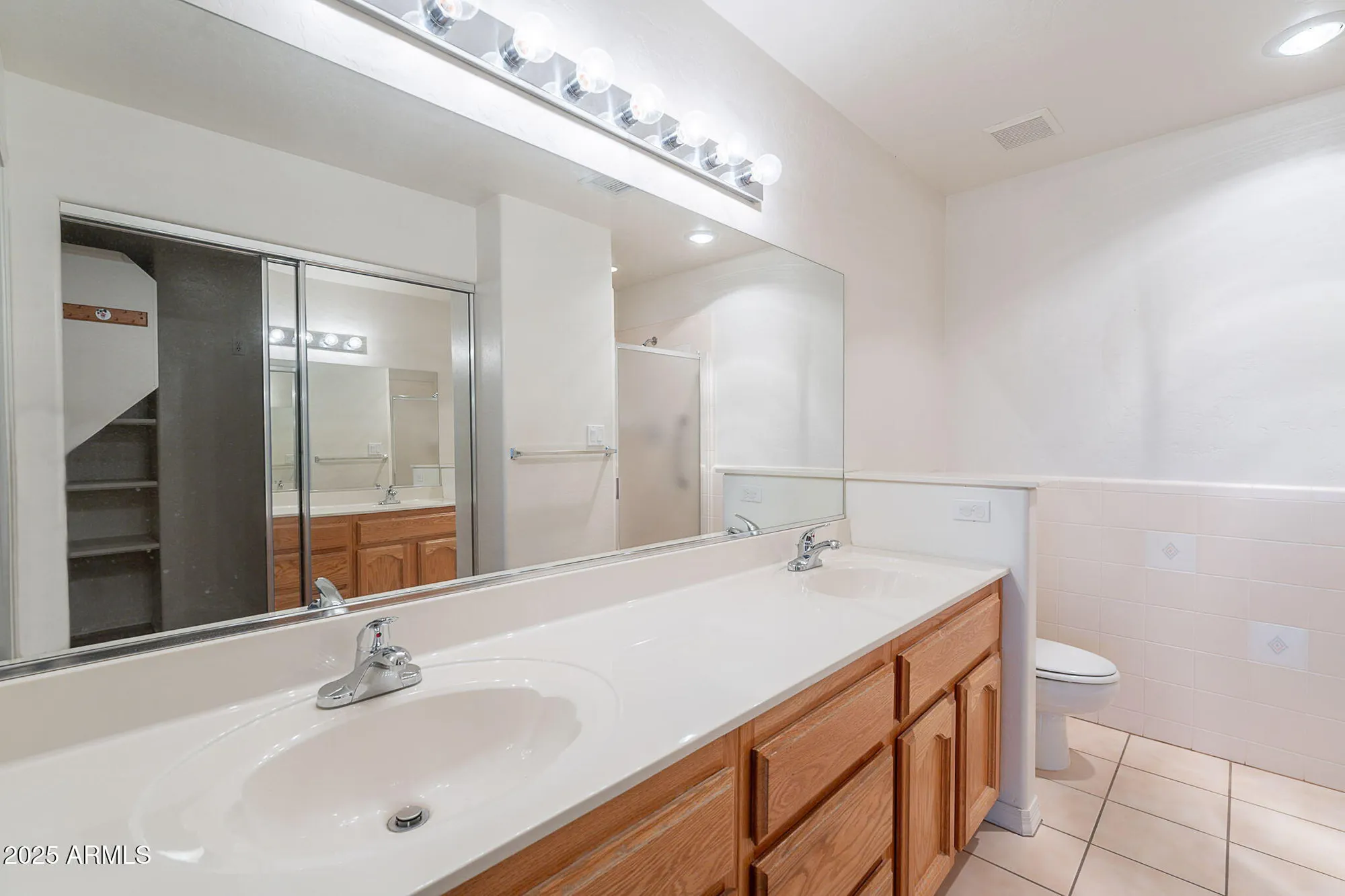 Property Slideshow image 14 of 21 | 2055 n 56th st 20, Mesa, AZ, 85215