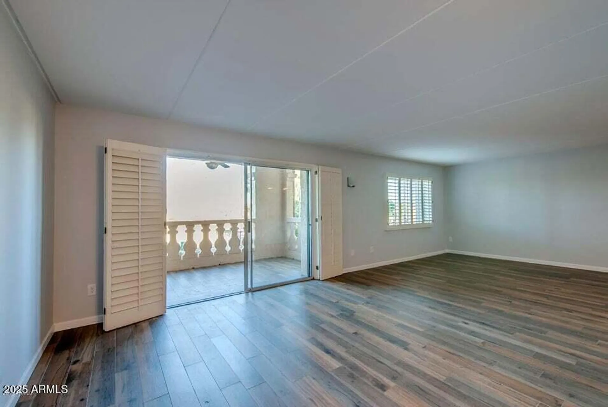 Property Slideshow image 7 of 29 | 7970 e camelback rd unit 205, Scottsdale, AZ, 85251