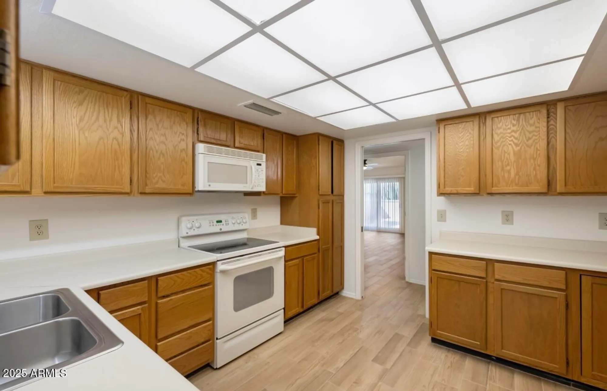 Property Slideshow image 13 of 41 | 13130 w seville dr, Sun City West, AZ, 85375