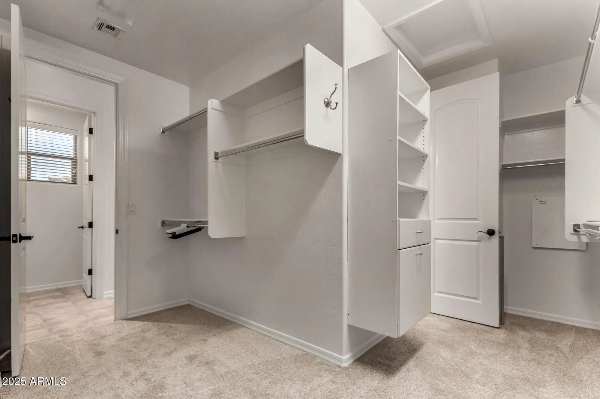 Property Slideshow image 25 of 41 | 12988 w kokopelli dr, Peoria, AZ, 85383