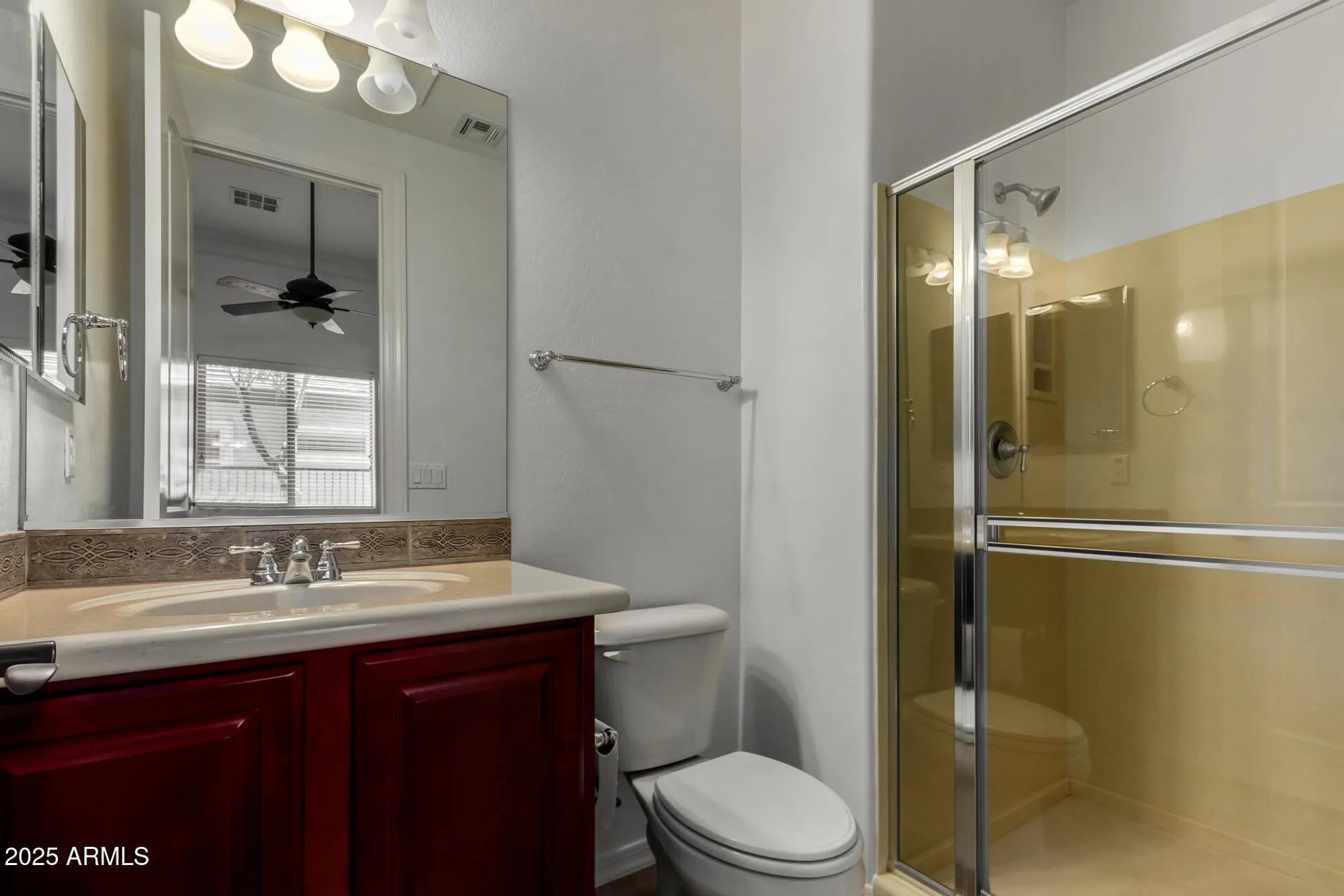 Property Slideshow image 27 of 41 | 12988 w kokopelli dr, Peoria, AZ, 85383