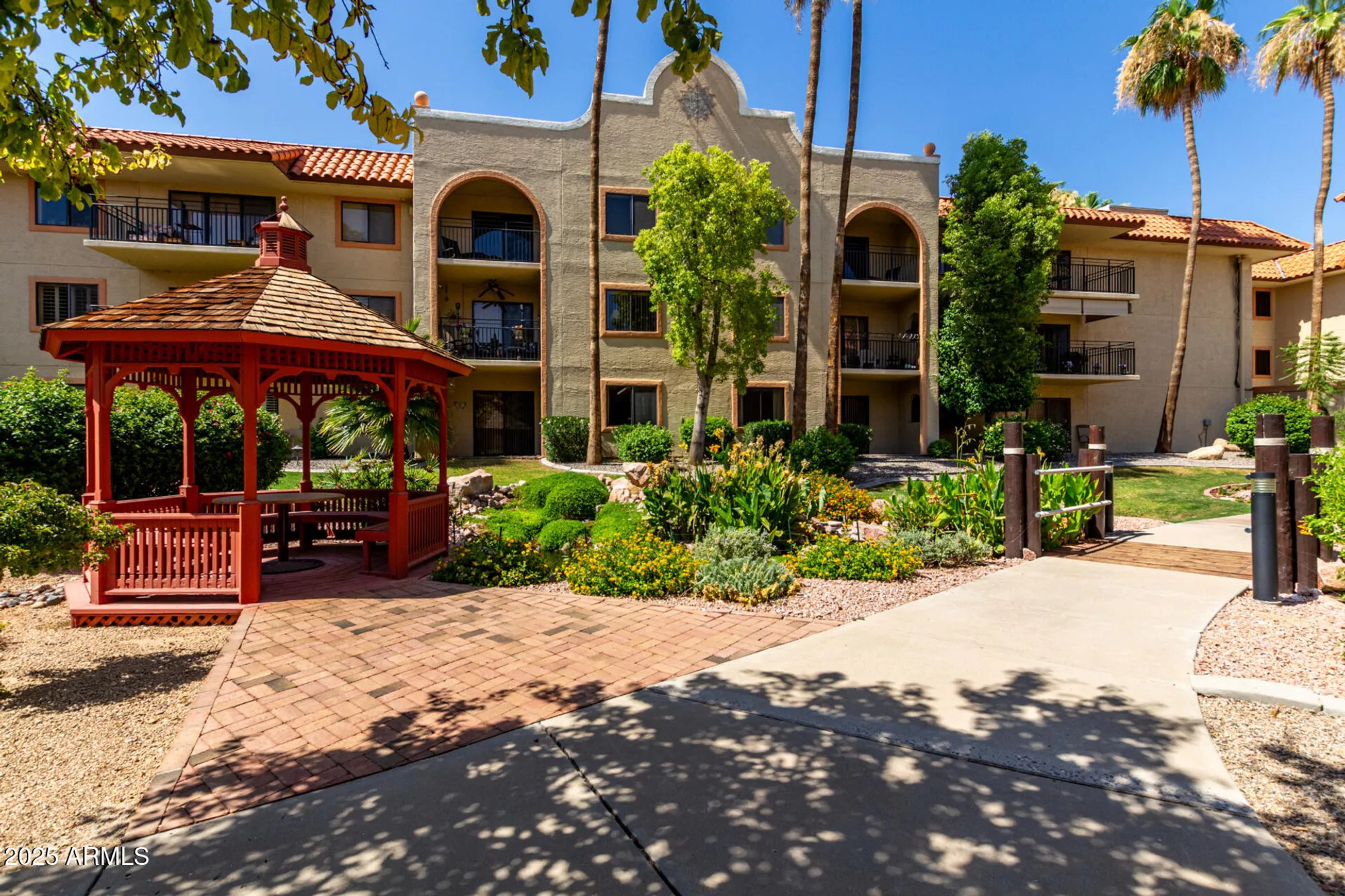 Property Slideshow image 41 of 46 | 10330 w thunderbird blvd c207, Sun City, AZ, 85351