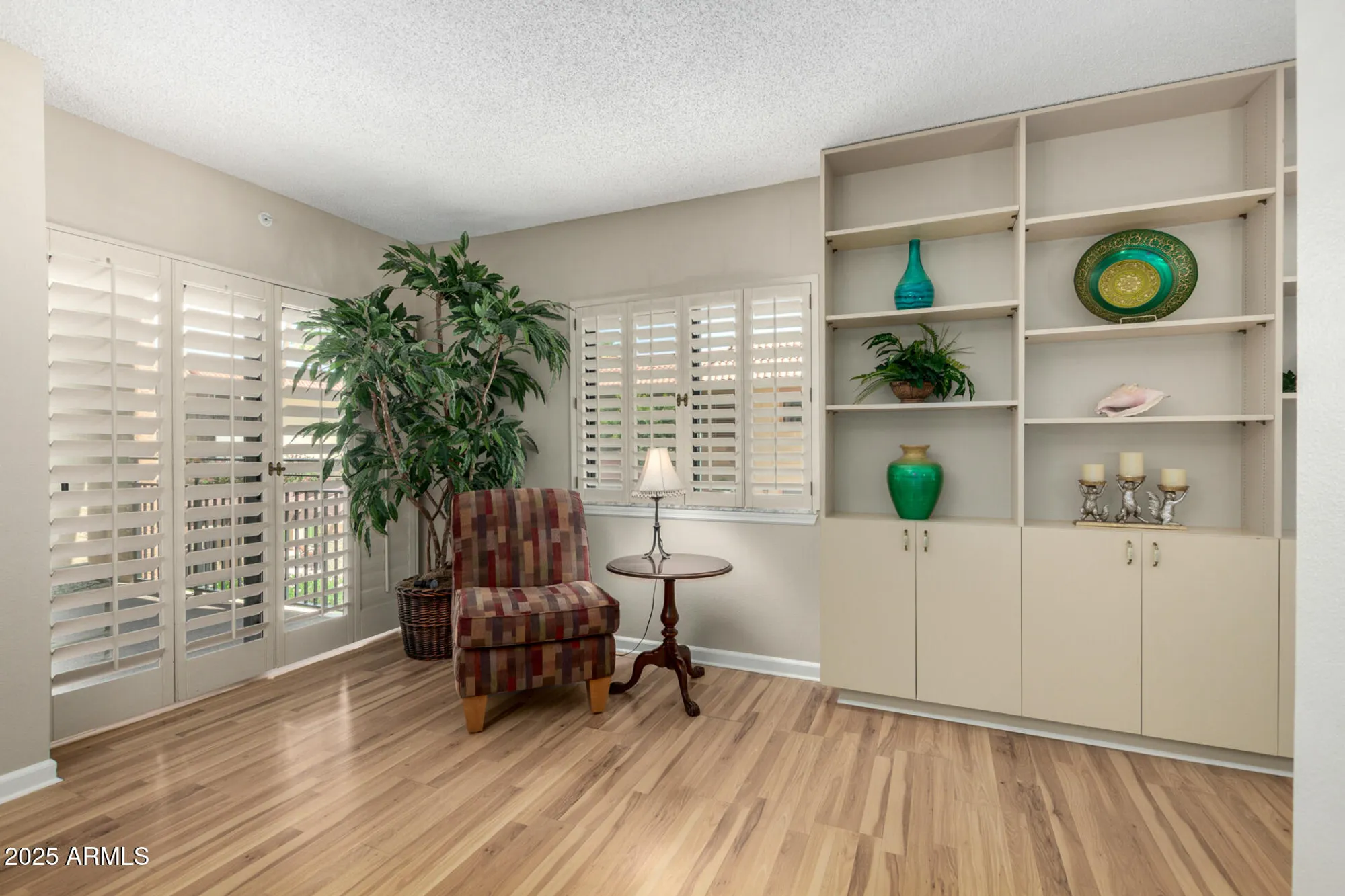Property Slideshow image 9 of 46 | 10330 w thunderbird blvd c207, Sun City, AZ, 85351