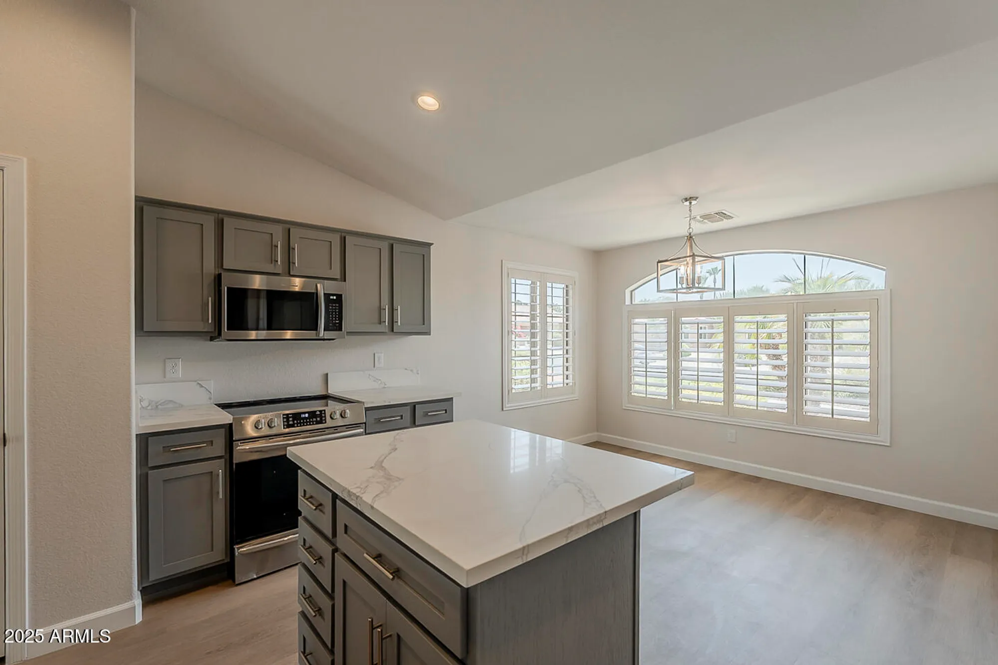 Property Slideshow image 10 of 38 | 10308 e sunburst dr, Sun Lakes, AZ, 85248