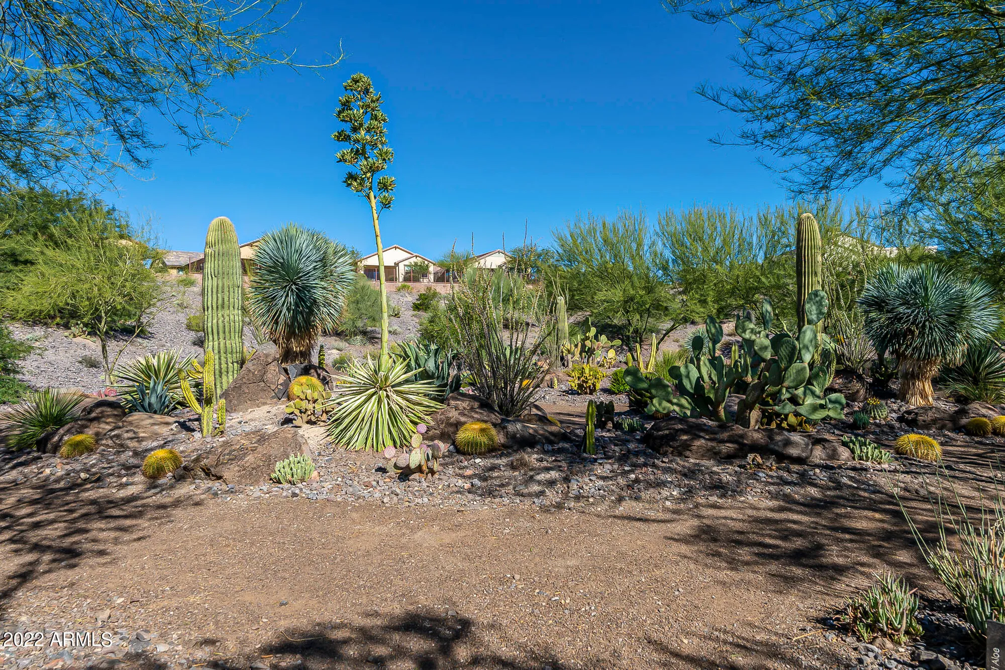 Property Slideshow image 24 of 63 | 3852 goldmine canyon way, Wickenburg, AZ, 85390