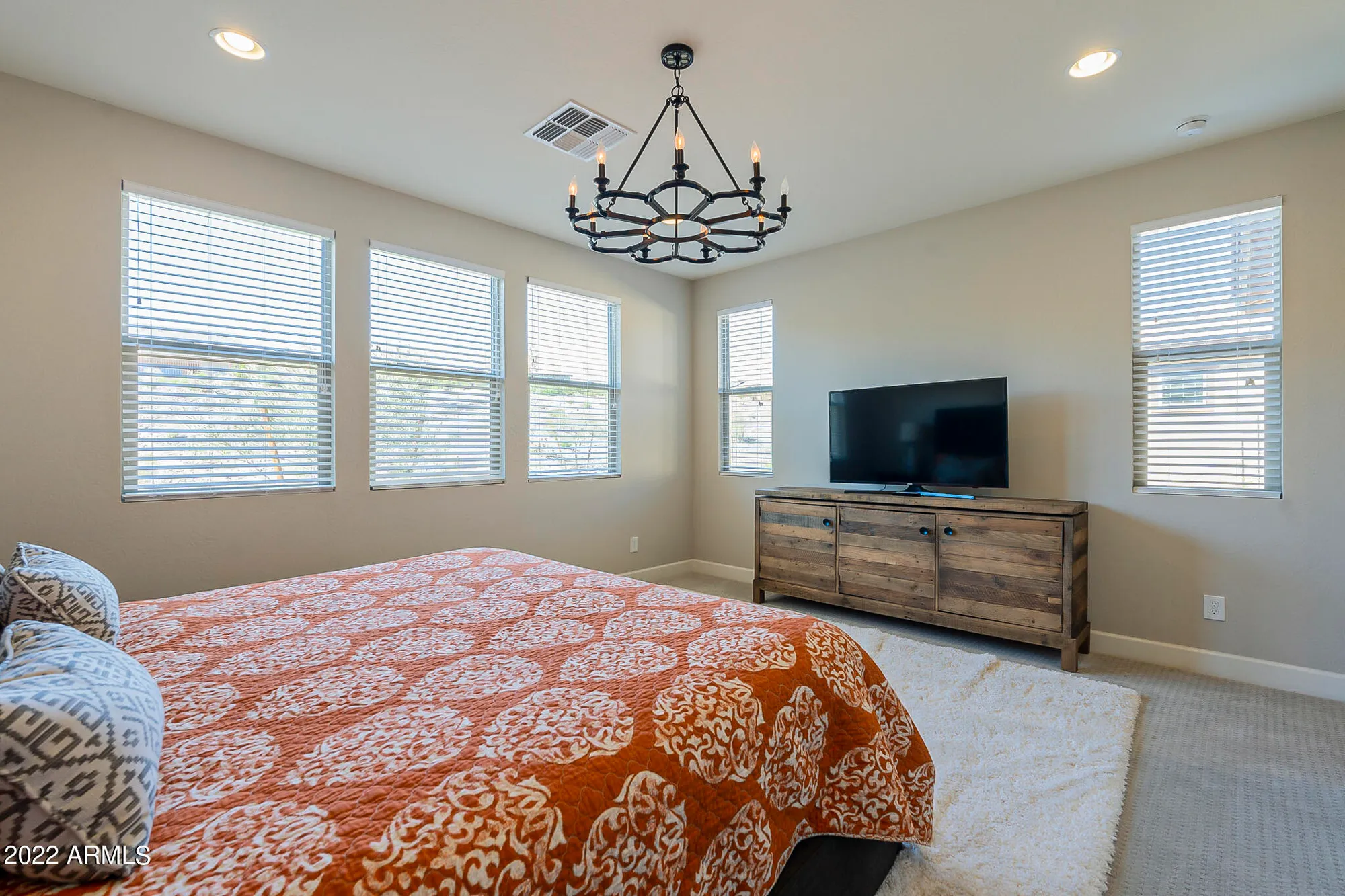 Property Slideshow image 40 of 63 | 3852 goldmine canyon way, Wickenburg, AZ, 85390