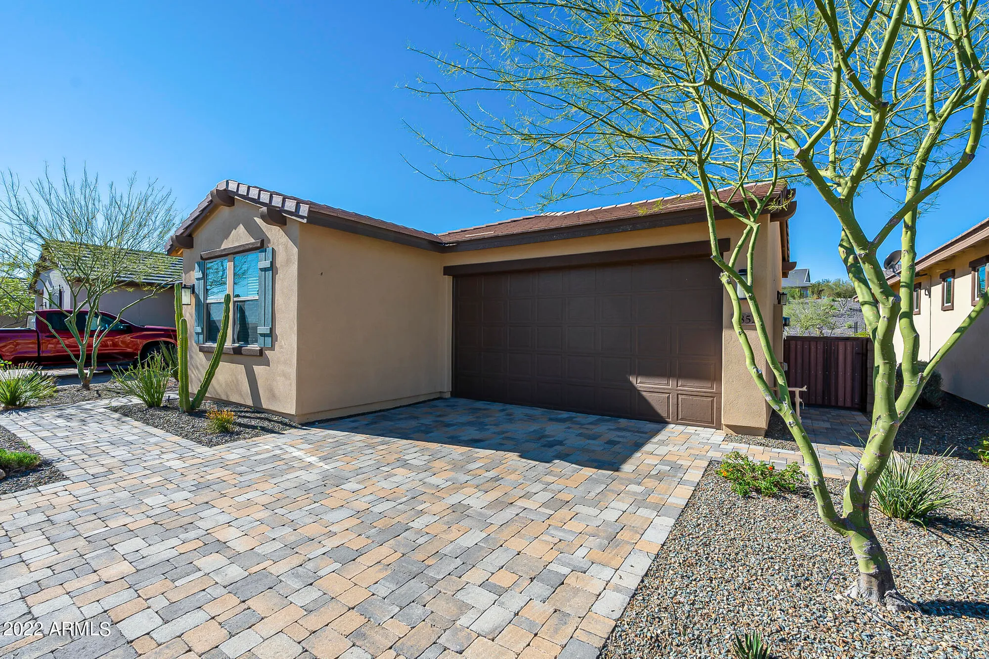 Property Slideshow image 3 of 63 | 3852 goldmine canyon way, Wickenburg, AZ, 85390