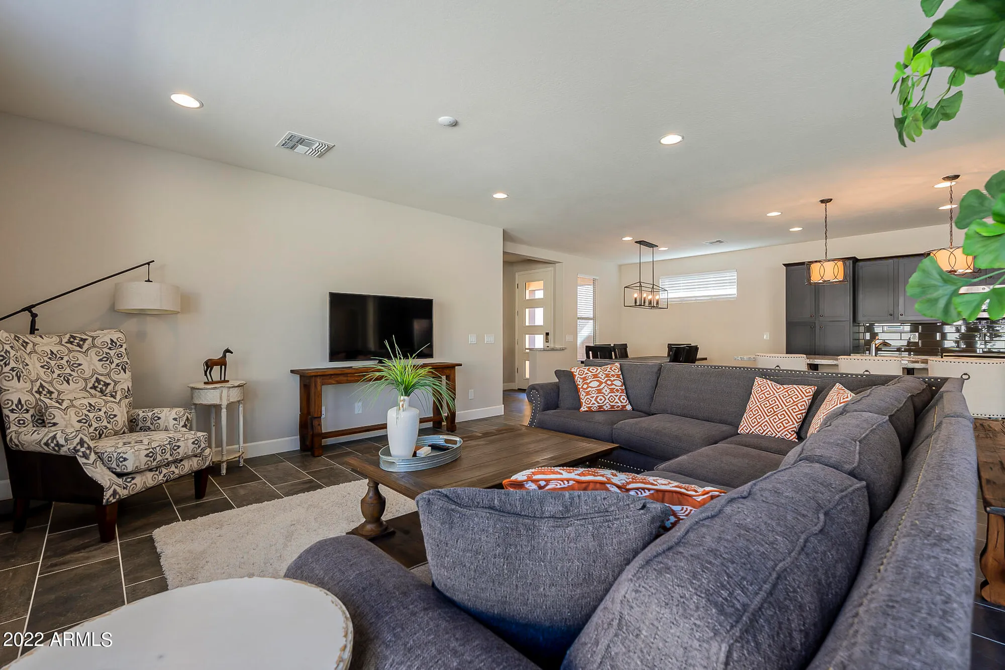 Property Slideshow image 13 of 63 | 3852 goldmine canyon way, Wickenburg, AZ, 85390