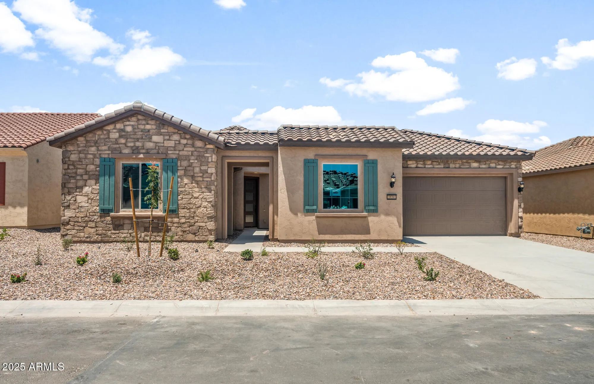 Property Slideshow image 1 of 39 | 7870 w mockingbird way, Florence, AZ, 85132