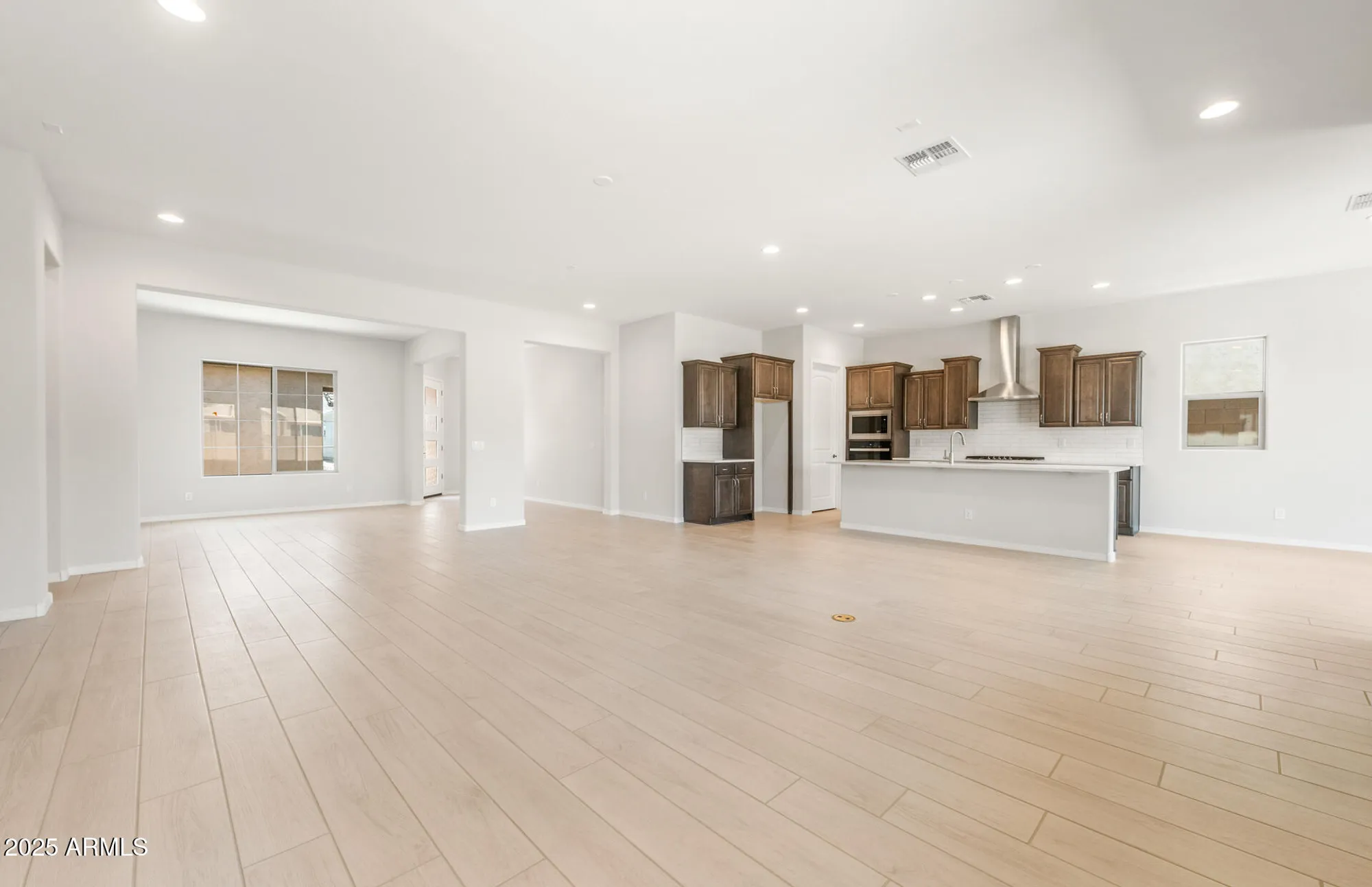 Property Slideshow image 10 of 39 | 7870 w mockingbird way, Florence, AZ, 85132