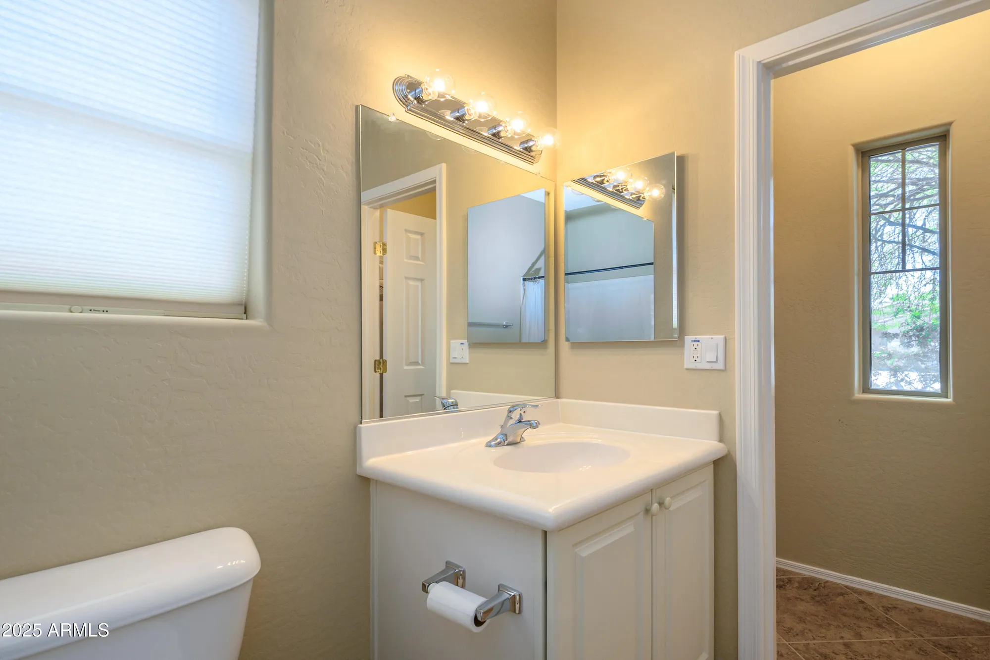 Property Slideshow image 38 of 73 | 20972 n canyon whisper dr, Surprise, AZ, 85387