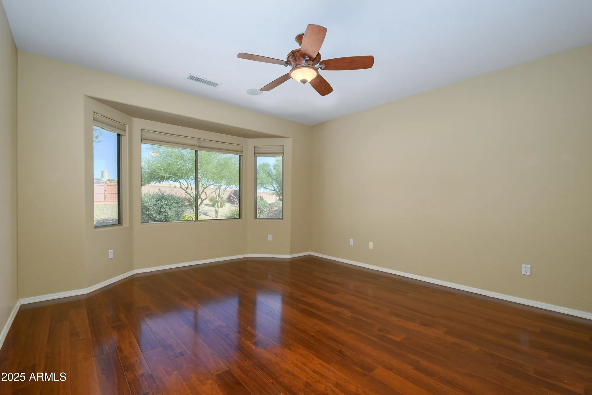 Property Slideshow image 40 of 73 | 20972 n canyon whisper dr, Surprise, AZ, 85387