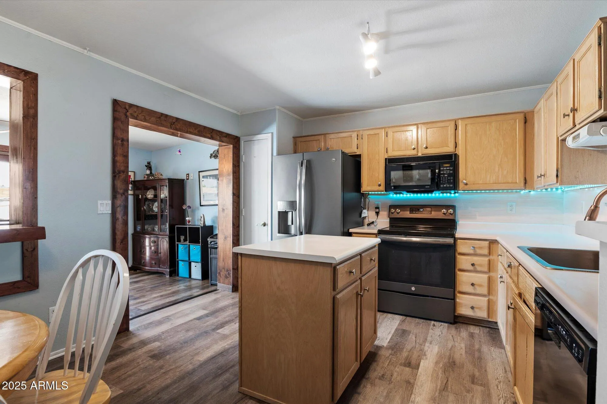 Property Slideshow image 6 of 16 | 10368 w ross ave, Peoria, AZ, 85382