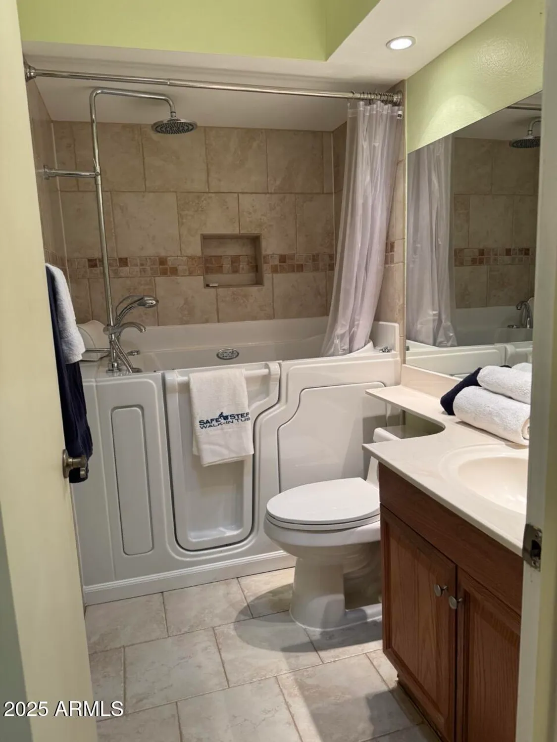 Property Slideshow image 21 of 53 | 9626 e navajo pl, Sun Lakes, AZ, 85248