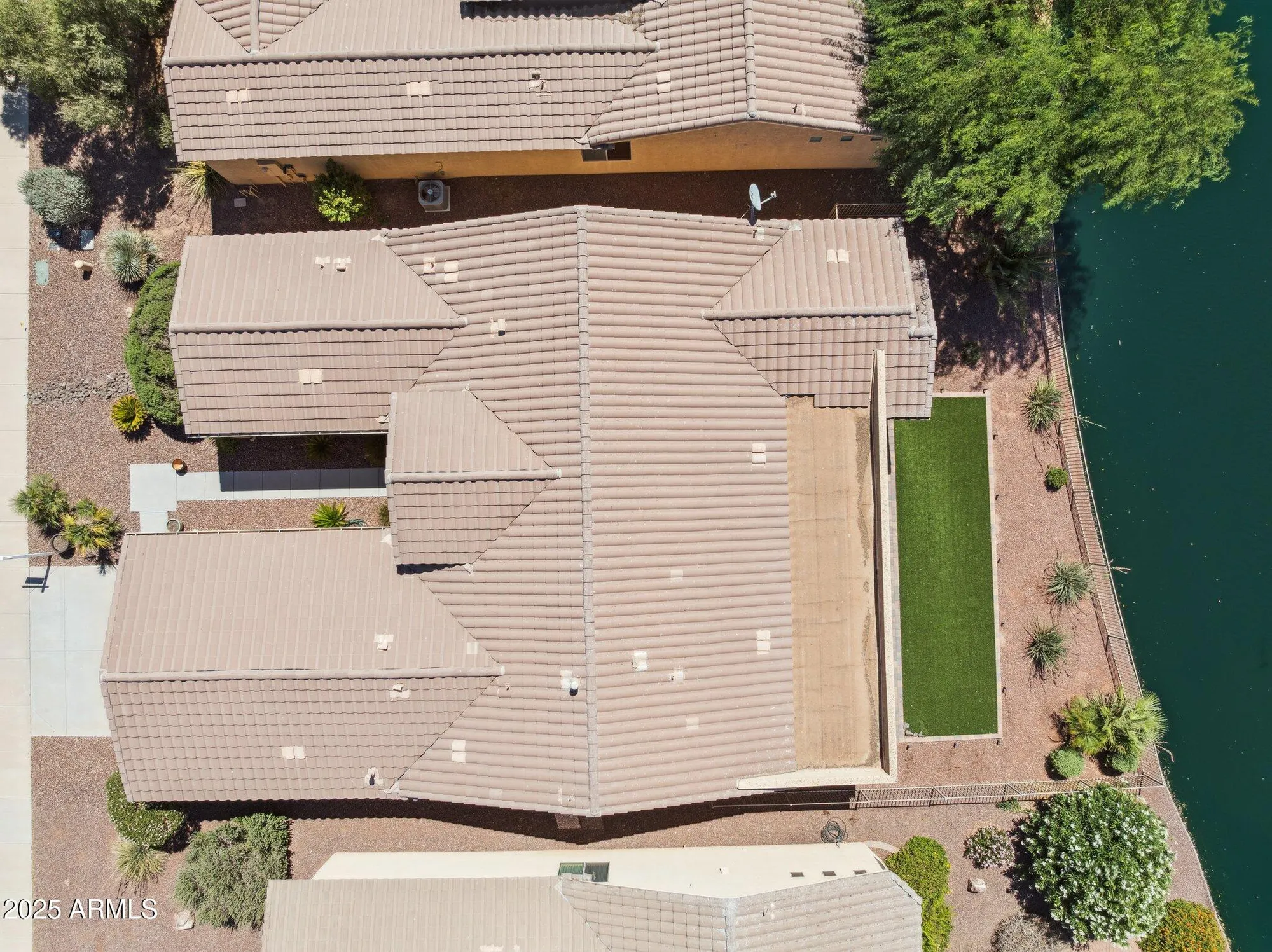 Property Slideshow image 3 of 26 | 42575 w abbey rd, Maricopa, AZ, 85138