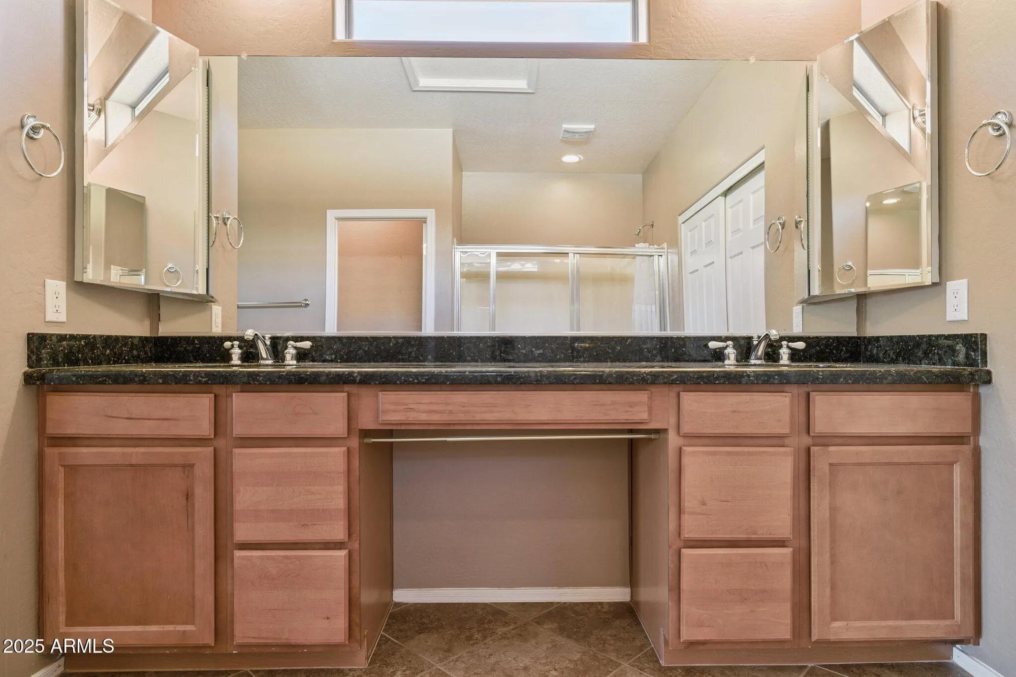 Property Slideshow image 15 of 26 | 42575 w abbey rd, Maricopa, AZ, 85138