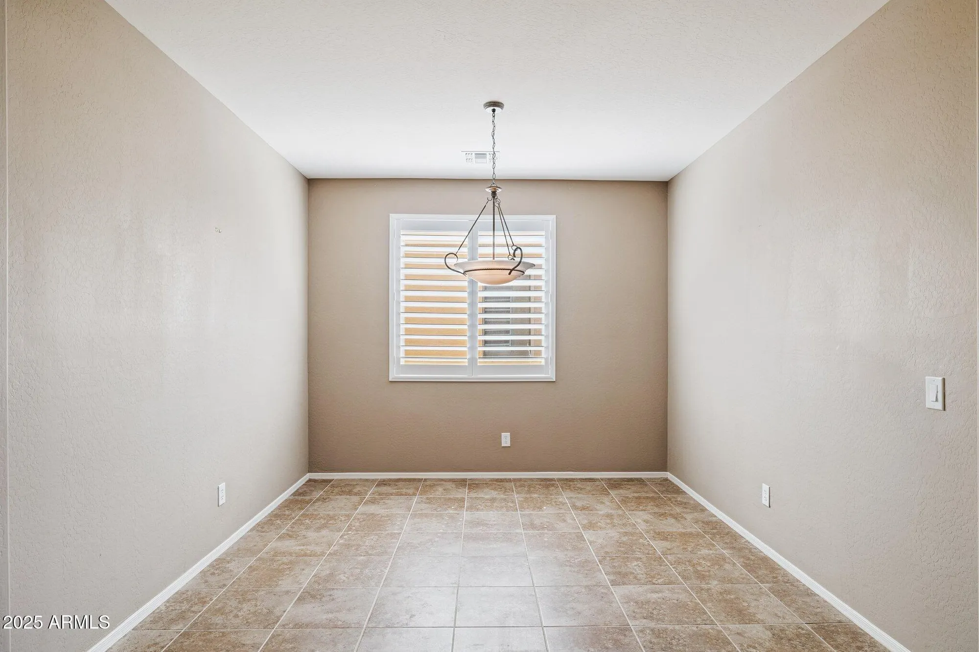 Property Slideshow image 10 of 26 | 42575 w abbey rd, Maricopa, AZ, 85138