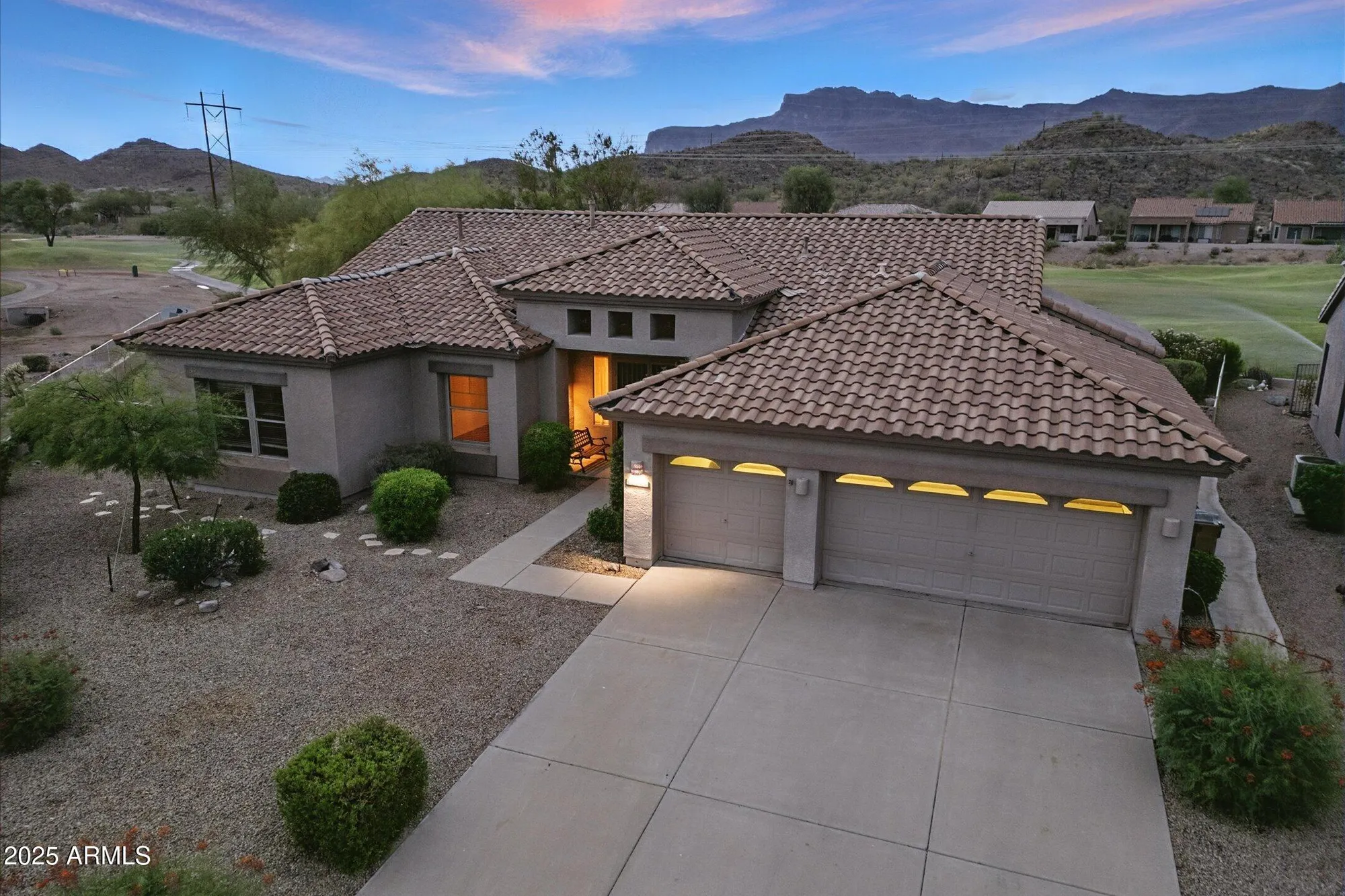 Property Slideshow image 3 of 58 | 6986 e desert spoon ln, Gold Canyon, AZ, 85118