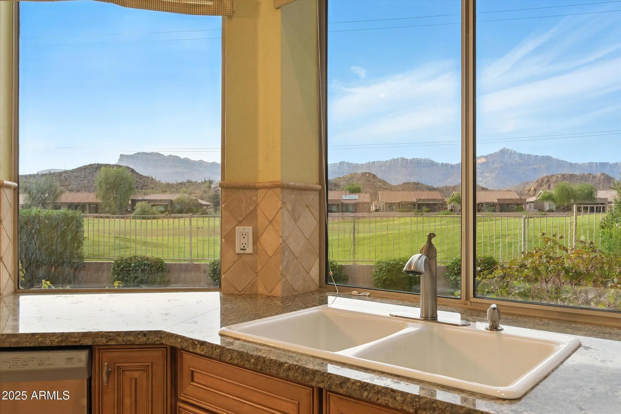 Property Slideshow image 21 of 58 | 6986 e desert spoon ln, Gold Canyon, AZ, 85118