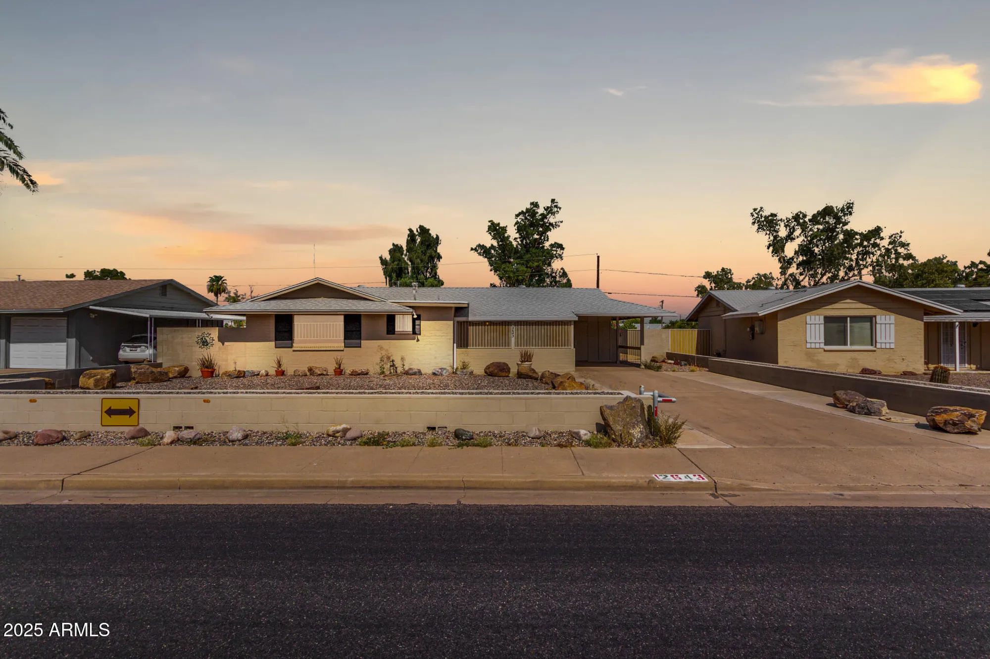 Property Slideshow image 1 of 35 | 12643 n 111th ave, Sun City, AZ, 85351