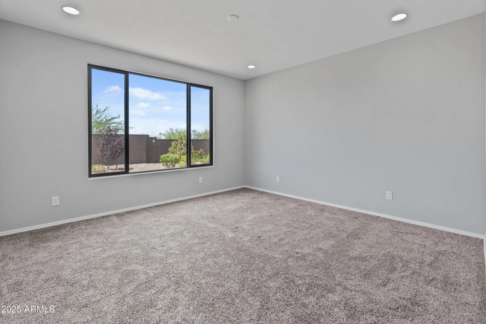 Property Slideshow image 14 of 48 | 18860 n 262nd ln, Buckeye, AZ, 85396