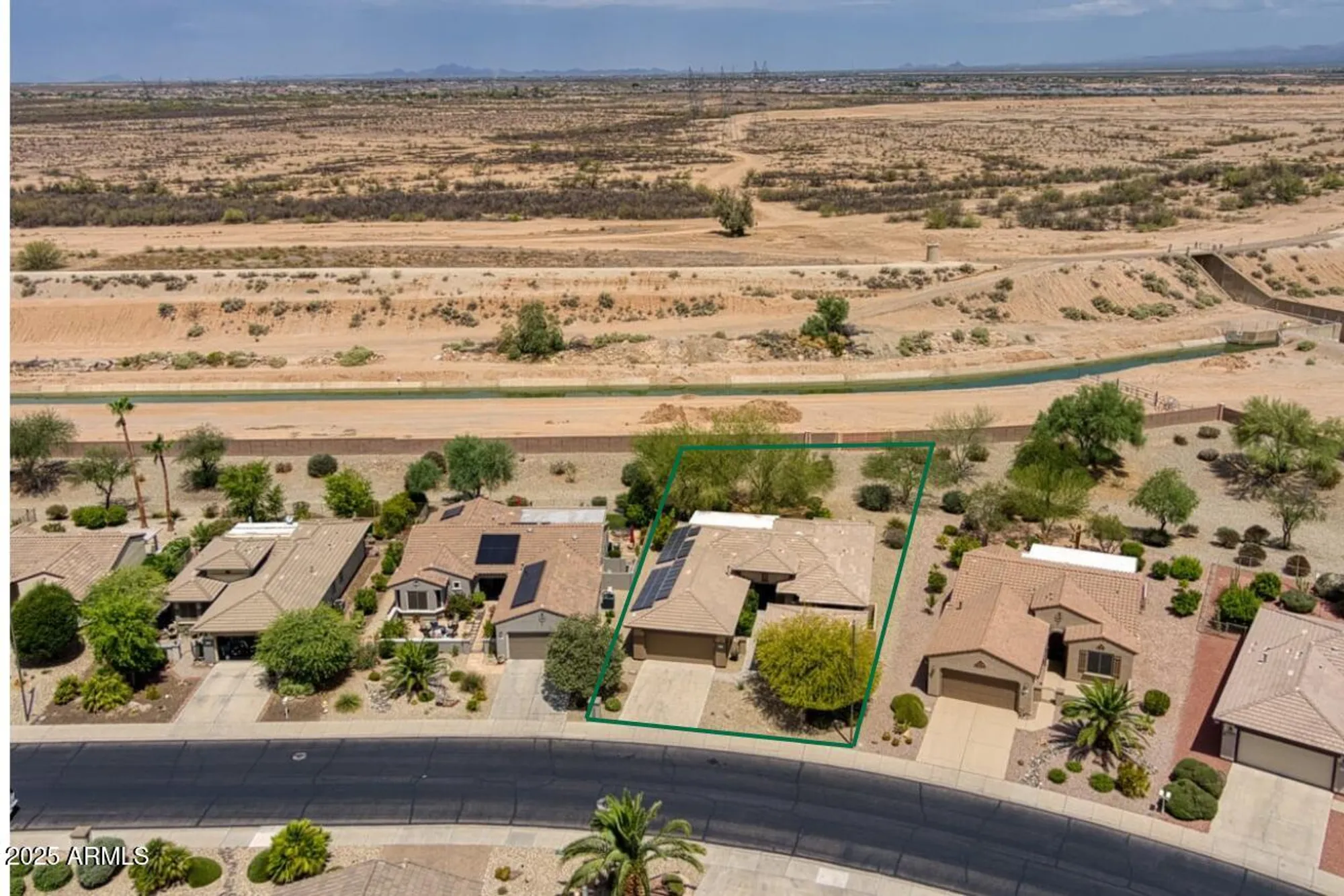 Property Slideshow image 32 of 73 | 20972 n canyon whisper dr, Surprise, AZ, 85387