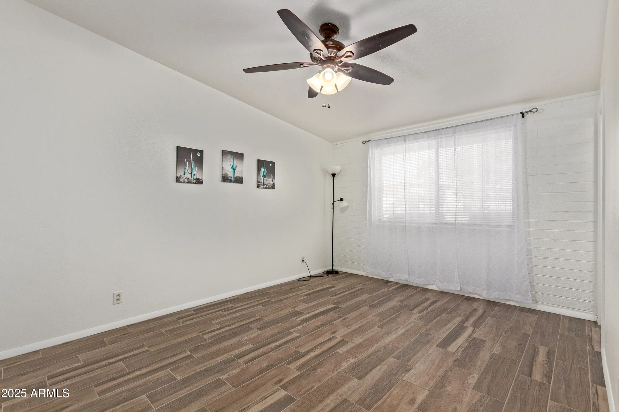 Property Slideshow image 15 of 22 | 12208 n 103rd ave, Sun City, AZ, 85351