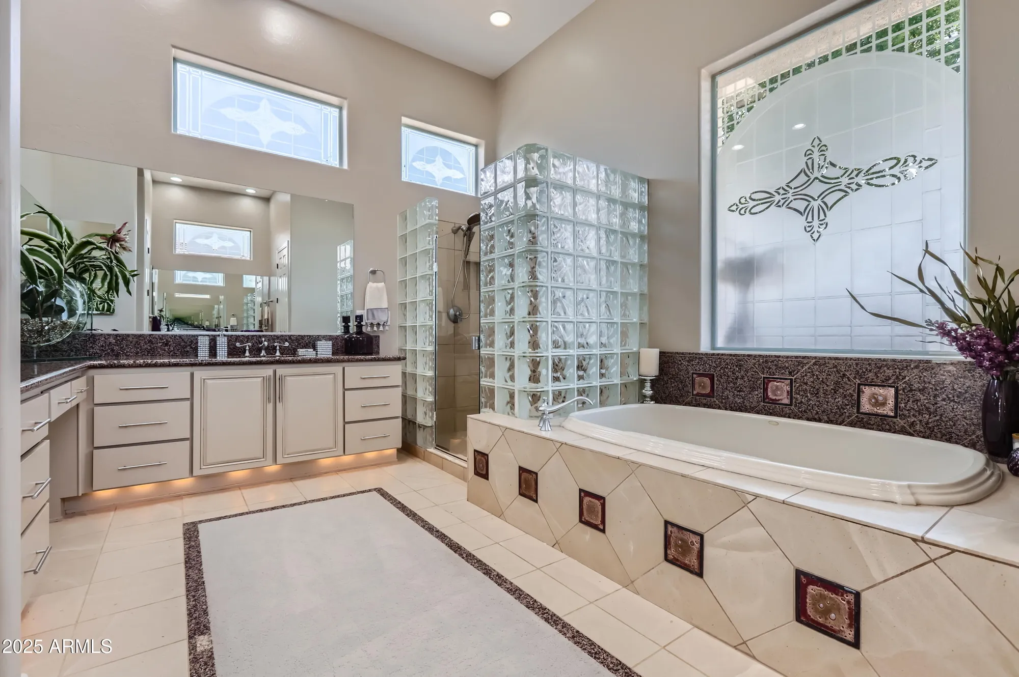Property Slideshow image 13 of 24 | 41717 n moss springs ct, Anthem, AZ, 85086